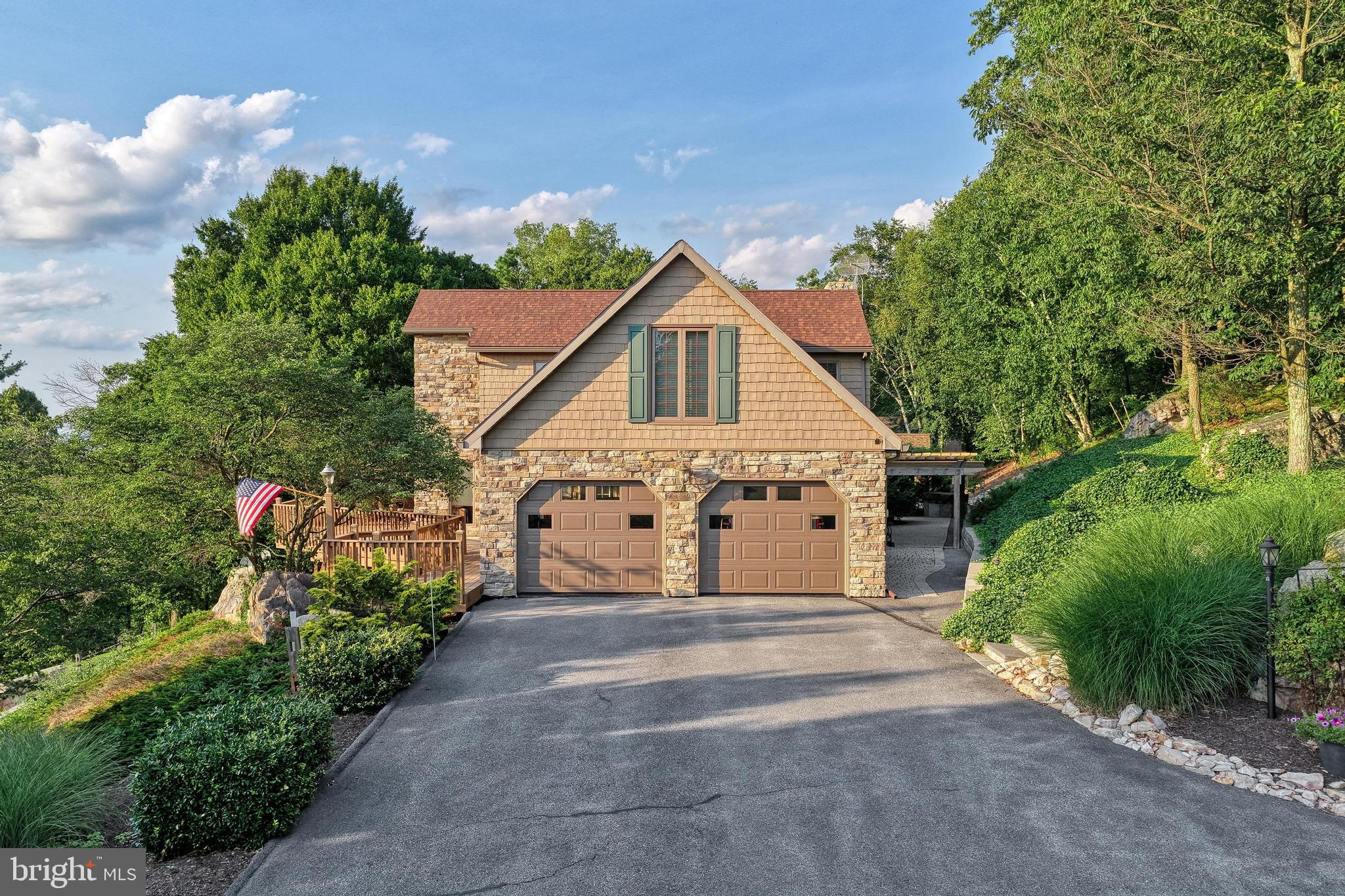 SOUTHAMPTON TWP - Residential