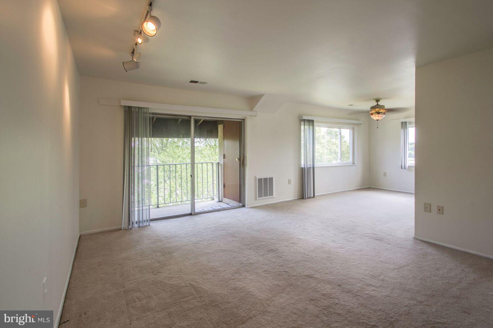 GATEWATER LANDING - Residential Lease