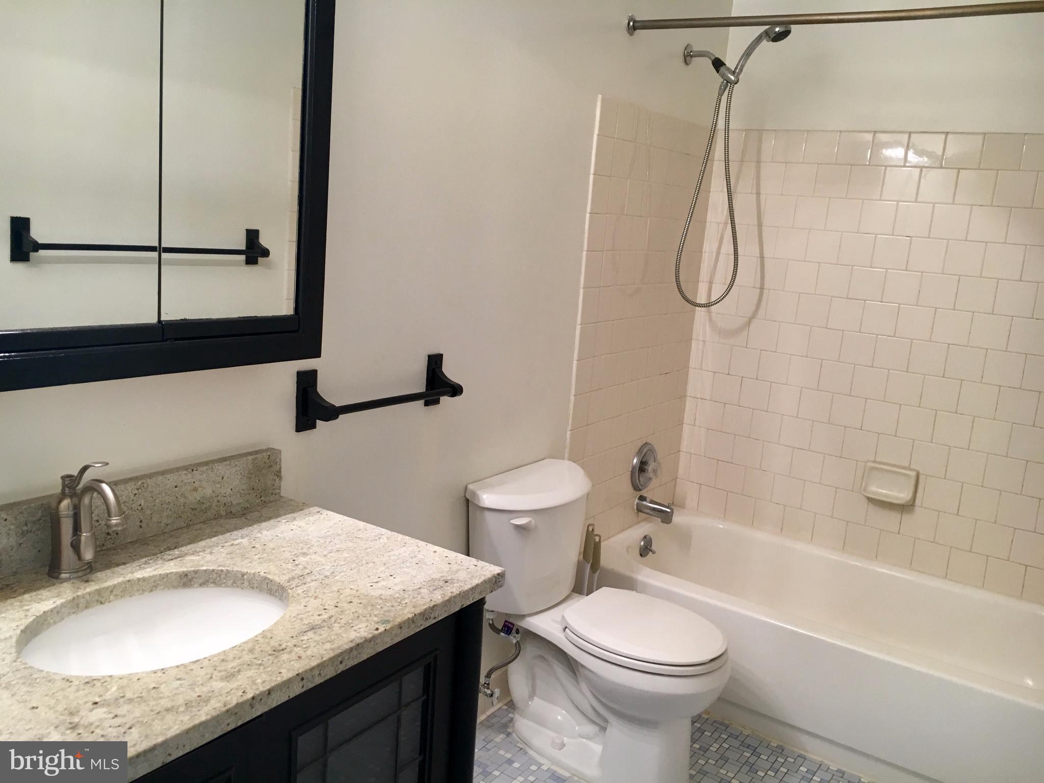 GATEWATER LANDING - Residential Lease