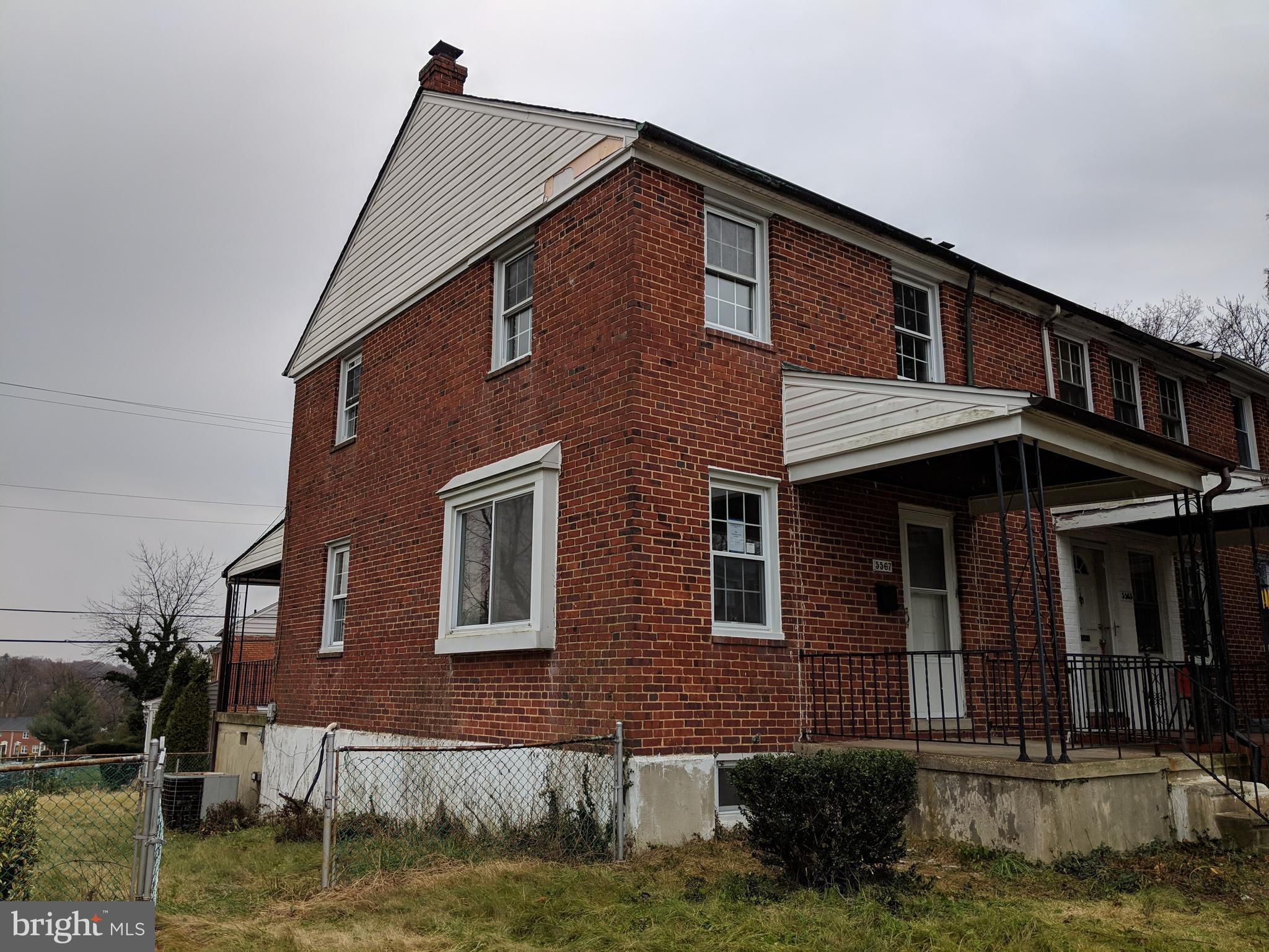 End of group home loaded with possibilities. A prior roof leak has caused some damage however home has great bones with well proportioned room sizes, partially finished lower level, off-street parking, replacement windows, updated HVAC. Sold strictly as-is. Buyer to pay transfer and recordation taxes. Perfect for a cash or renovation loan buyer!