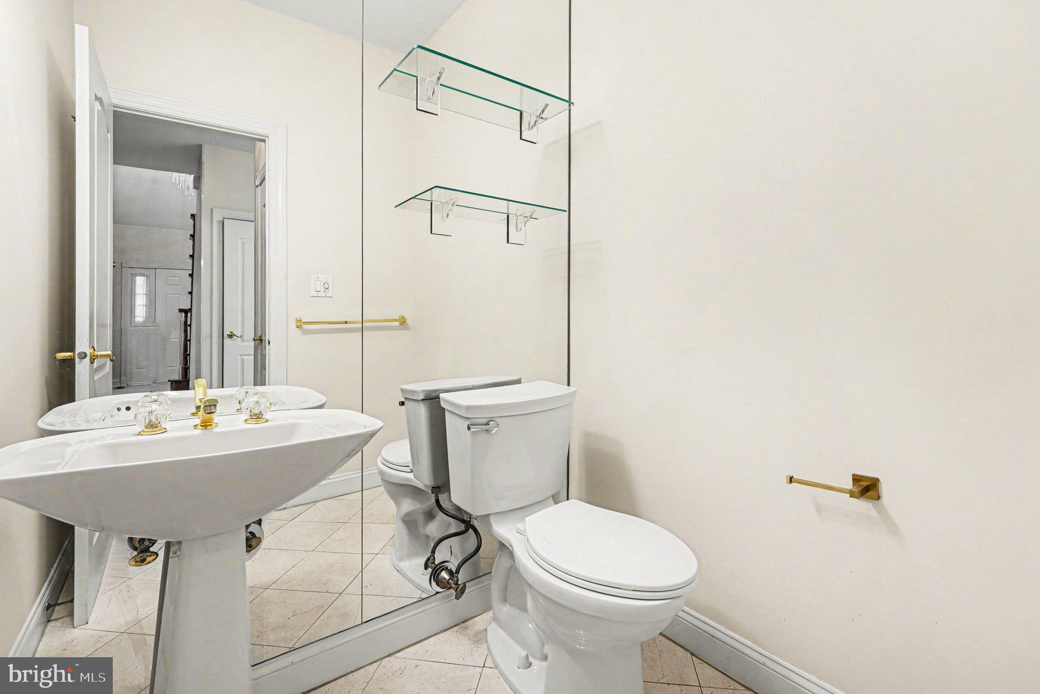 BLUE BELL CC - Residential