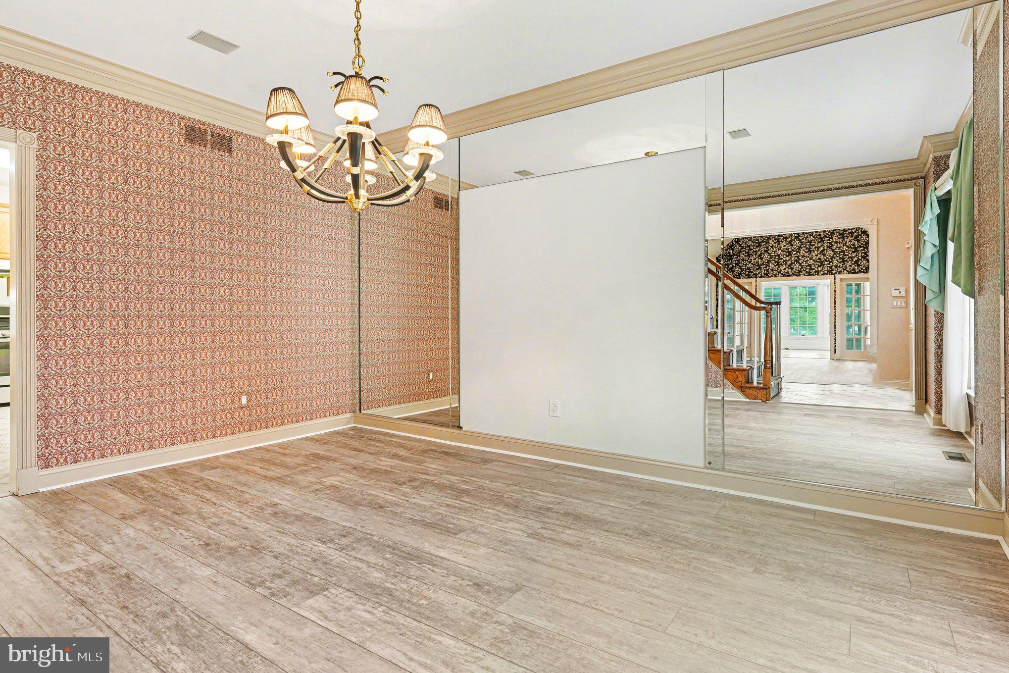 BLUE BELL CC - Residential