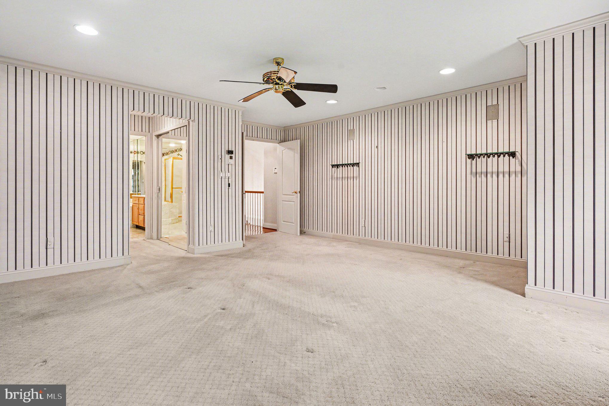 BLUE BELL CC - Residential