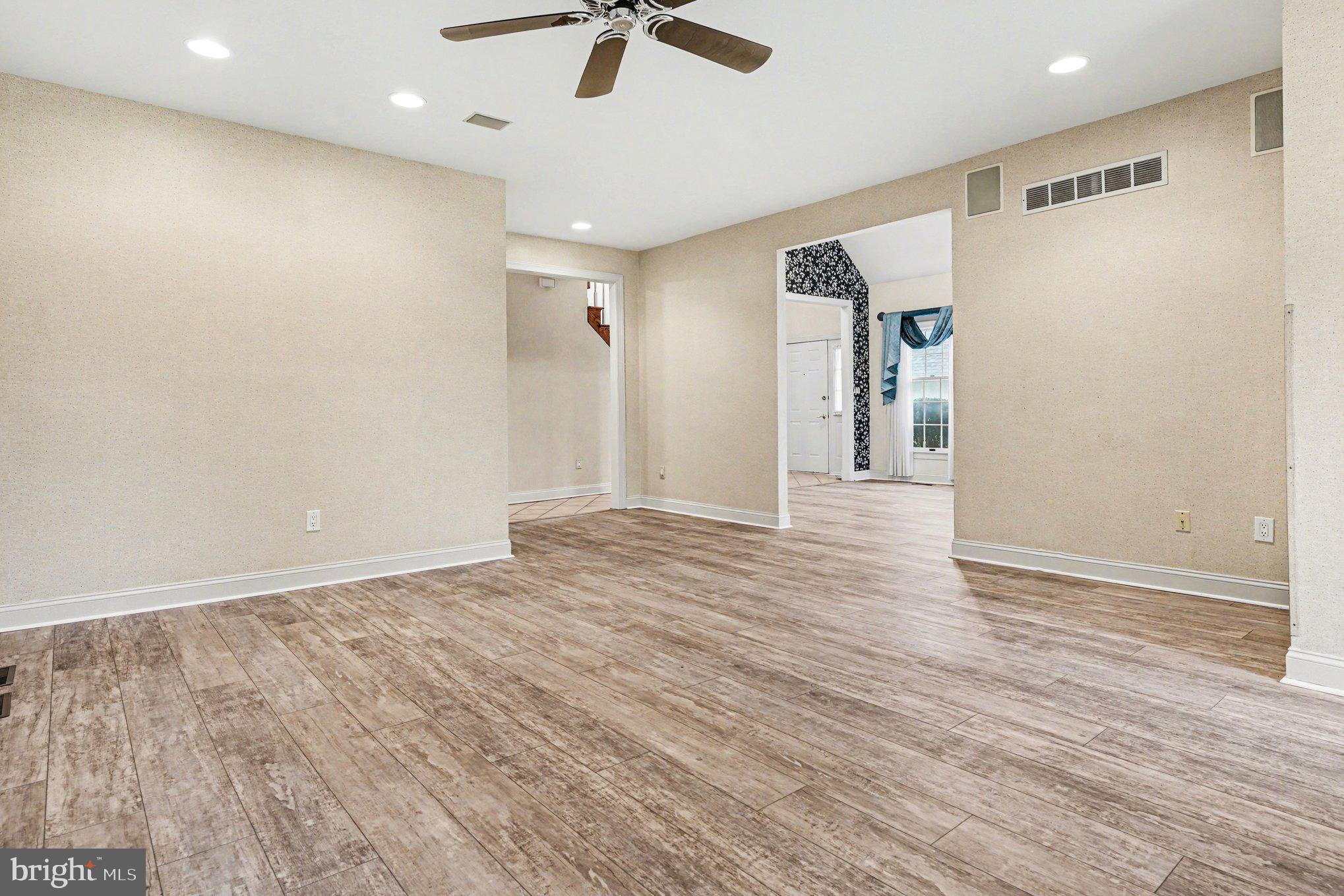 BLUE BELL CC - Residential