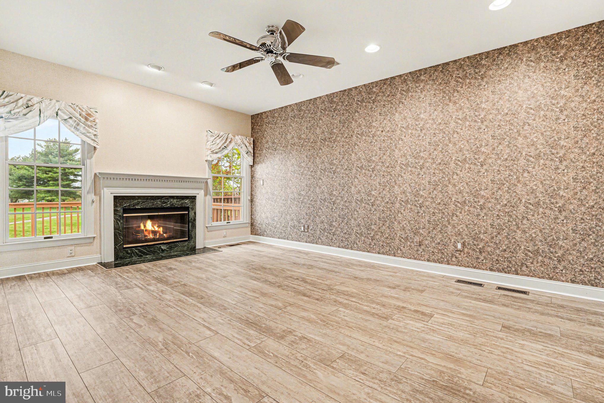 BLUE BELL CC - Residential