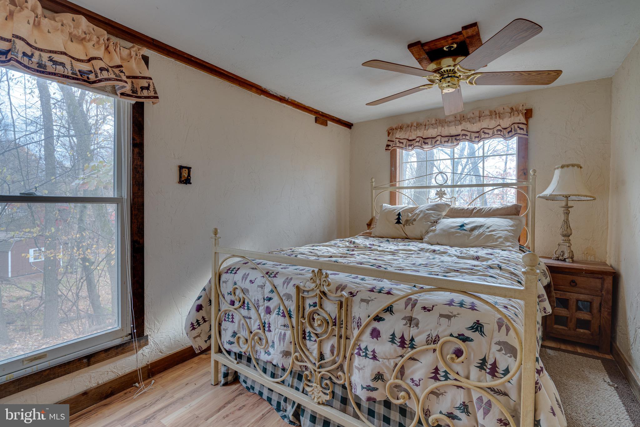 RIVER BEND - Residential