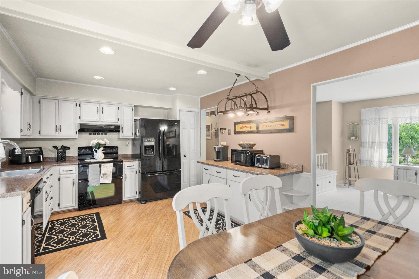 HILLTOP - Residential