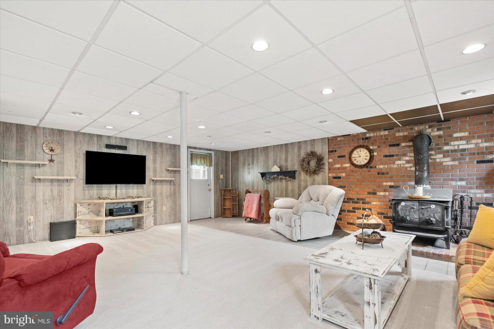 HILLTOP - Residential