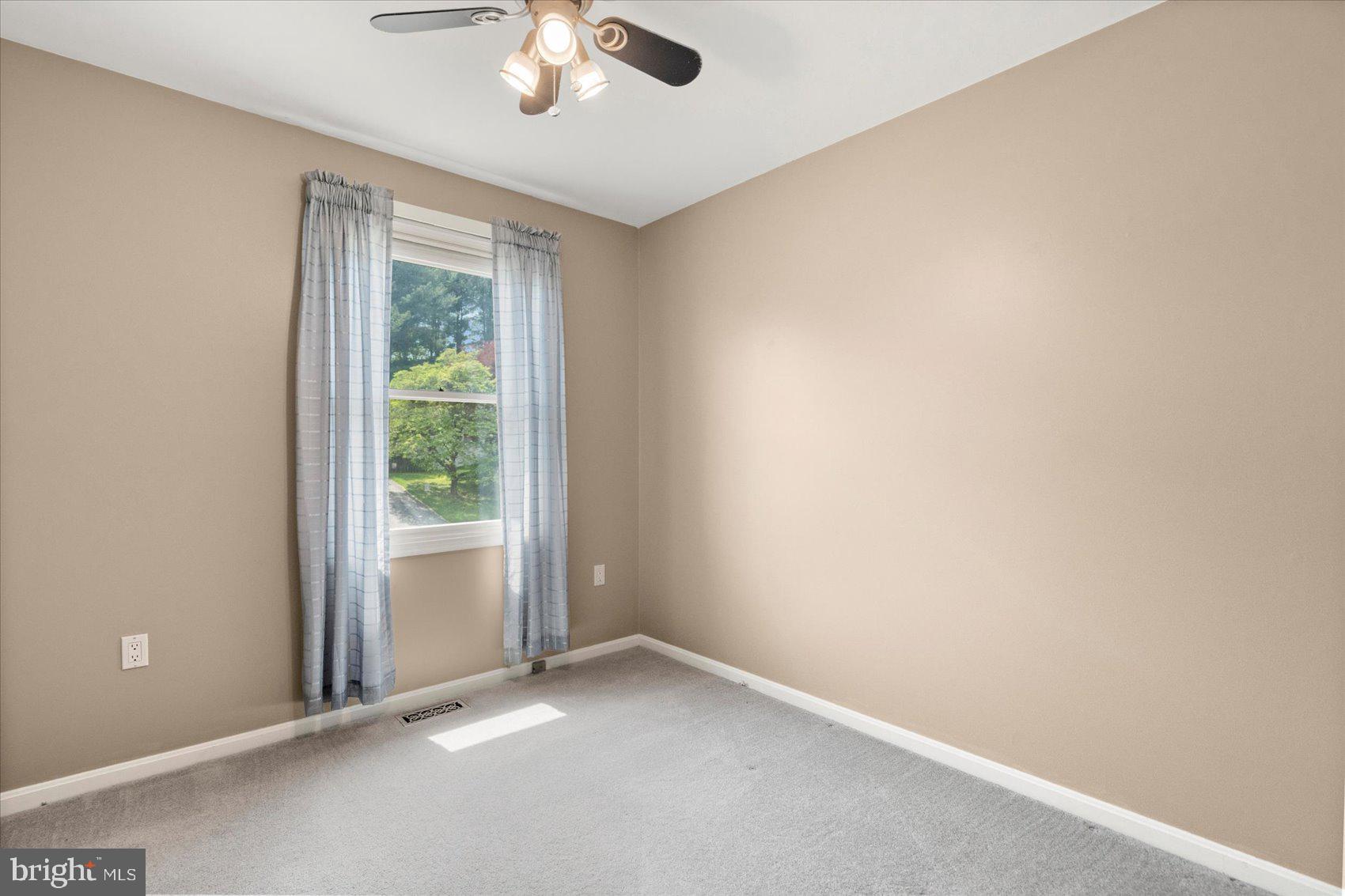 HILLTOP - Residential