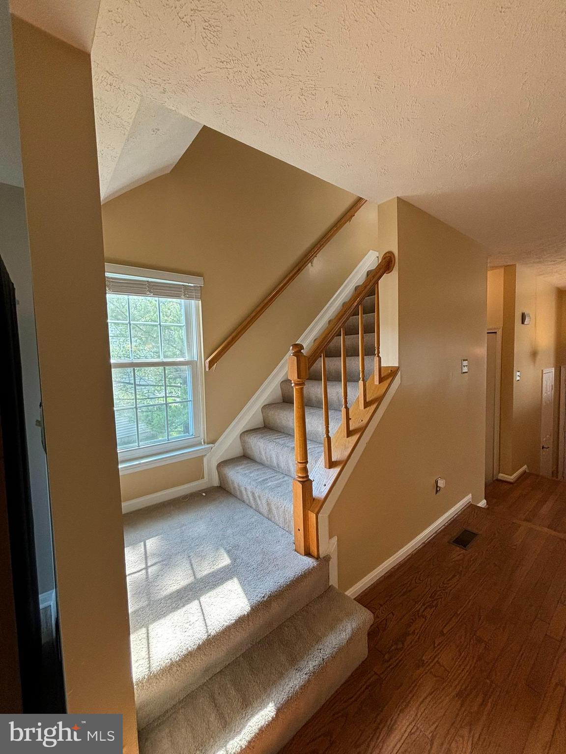 SINGLETONS GROVE - Residential Lease