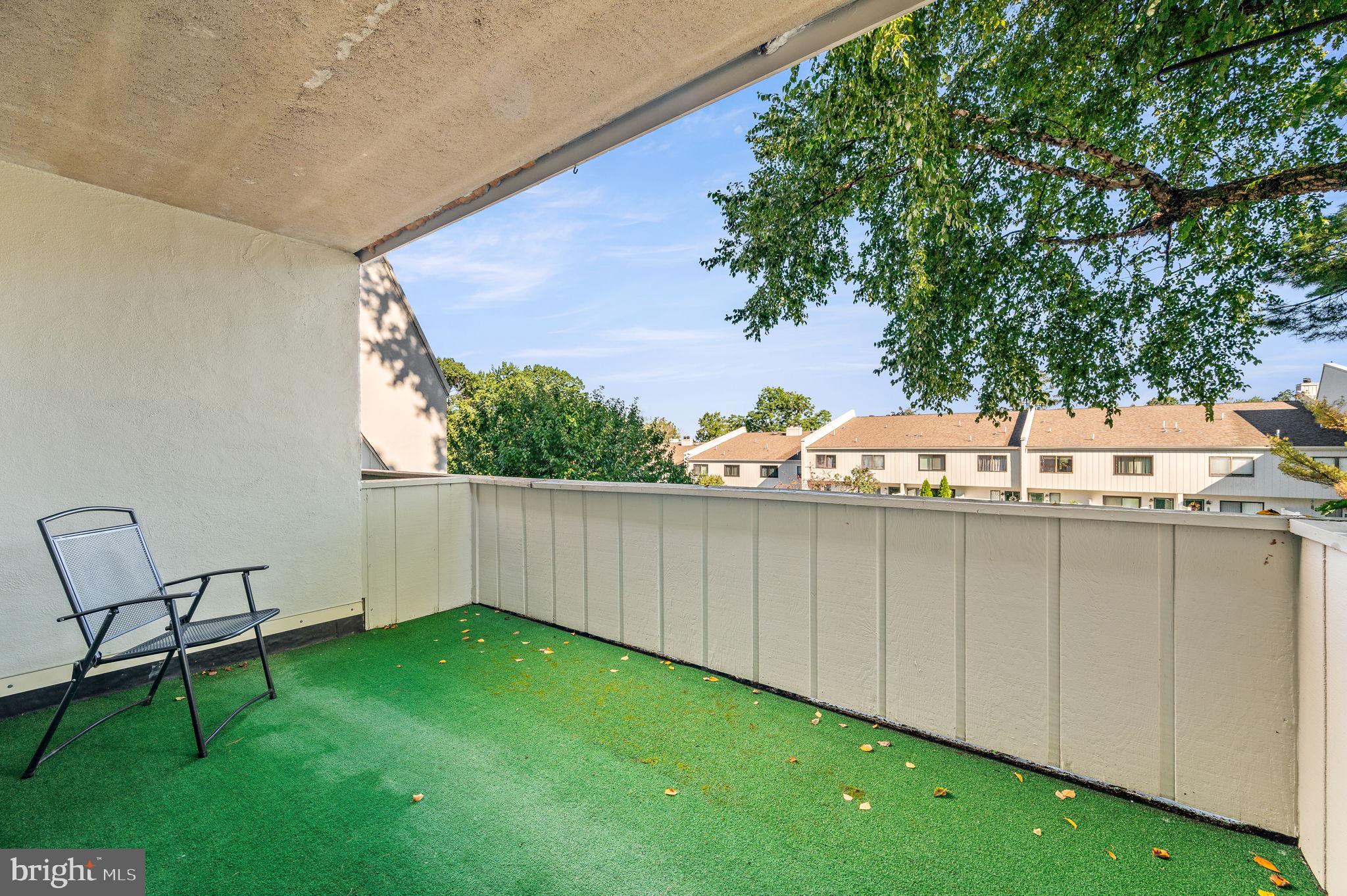 SUMMIT HOUSE - Residential Lease