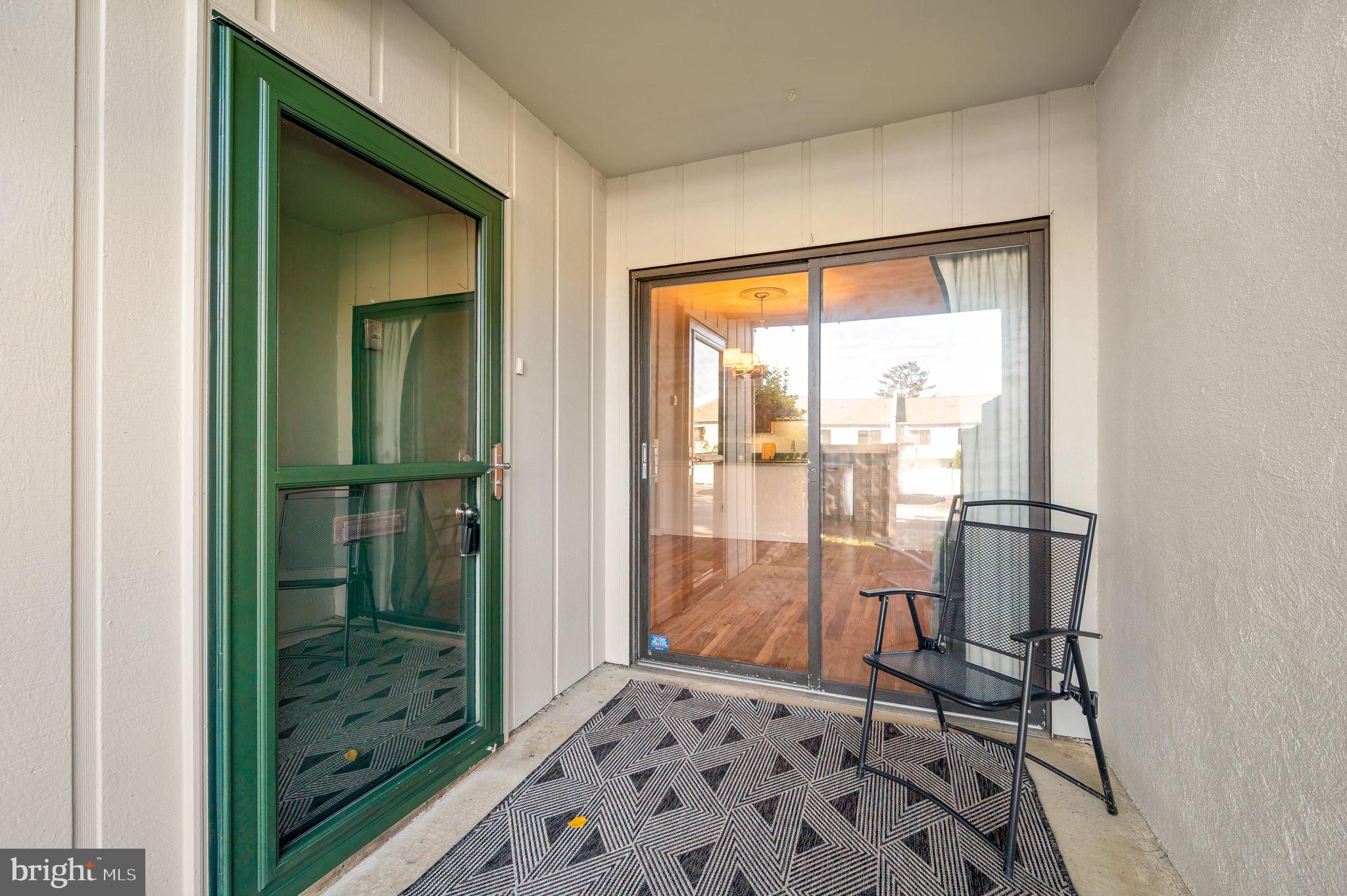 SUMMIT HOUSE - Residential Lease