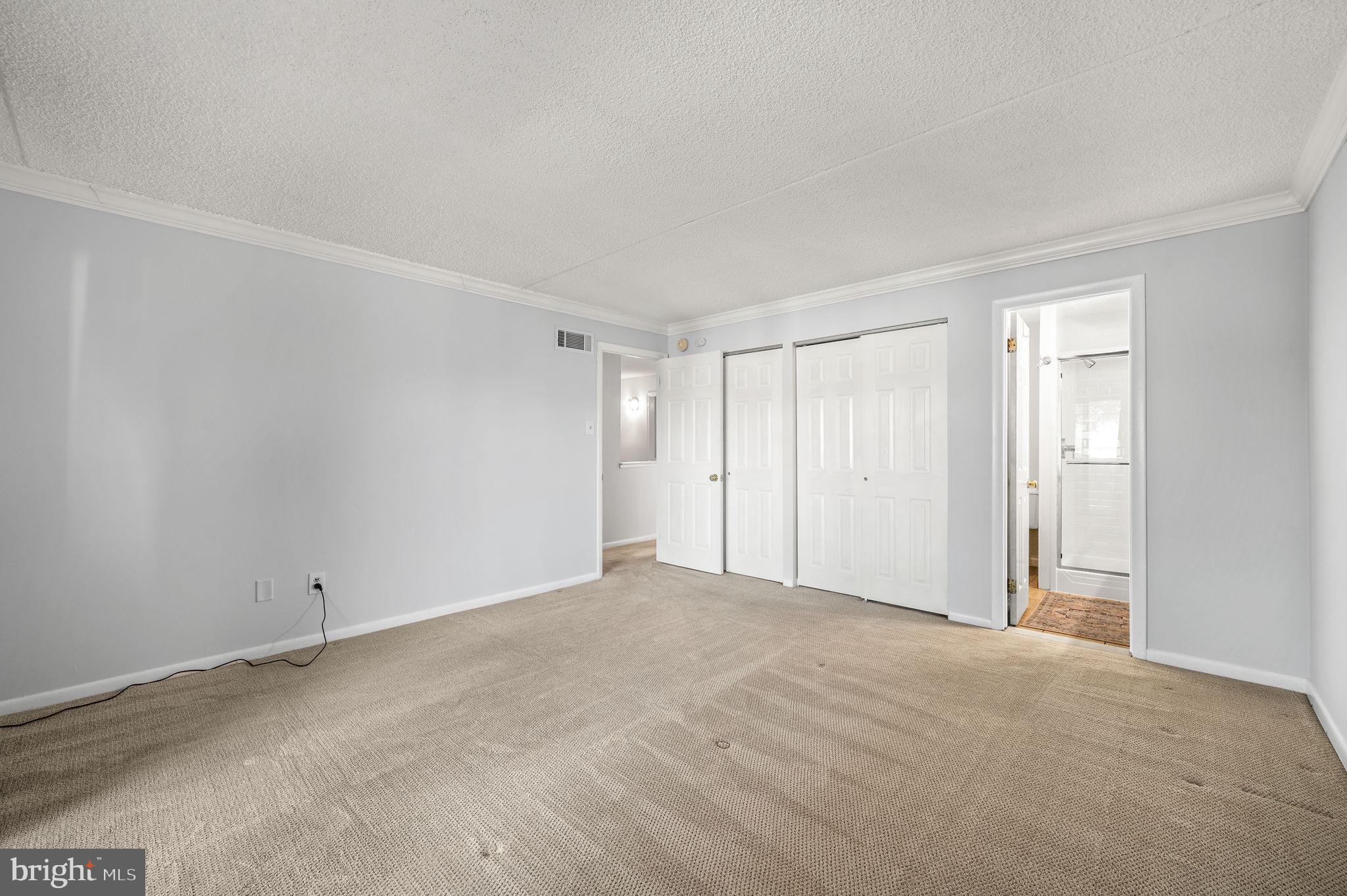 SUMMIT HOUSE - Residential Lease