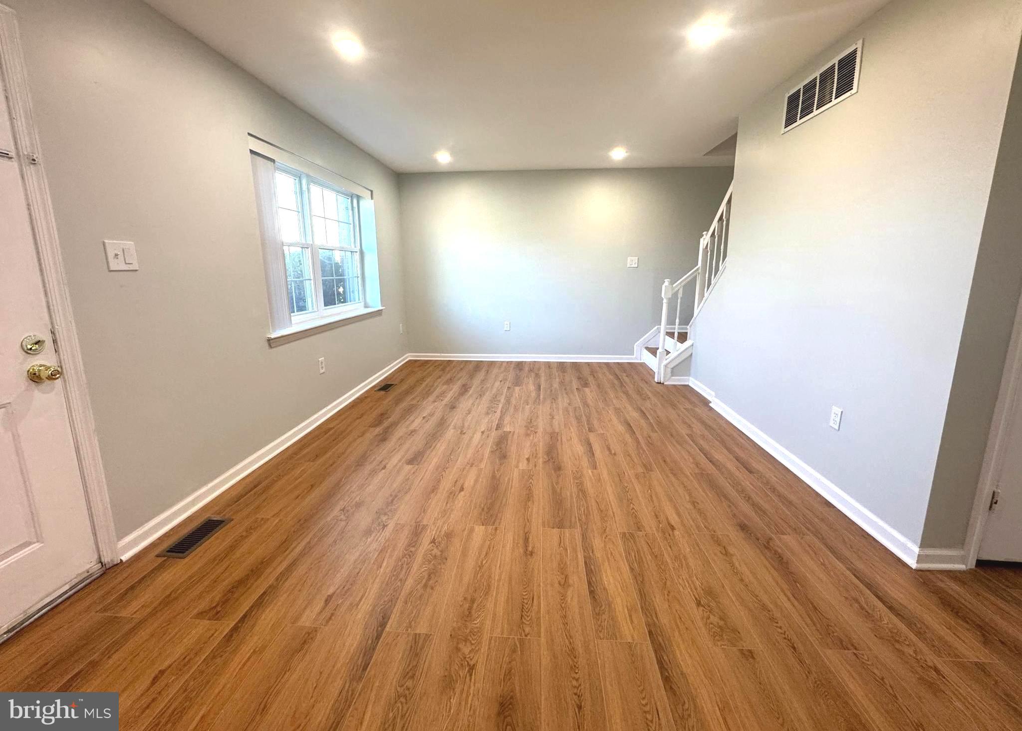 4826 GRAND BEND DRIVE