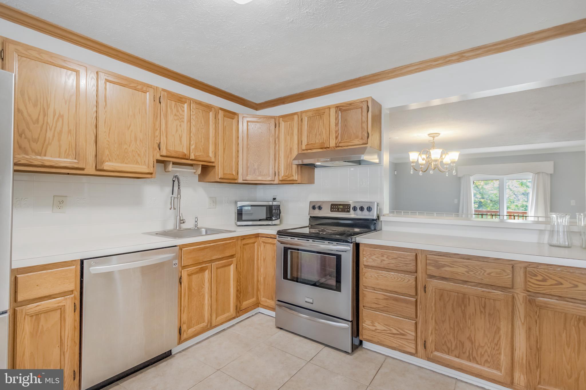 BRINKLEY STATION - Residential Lease