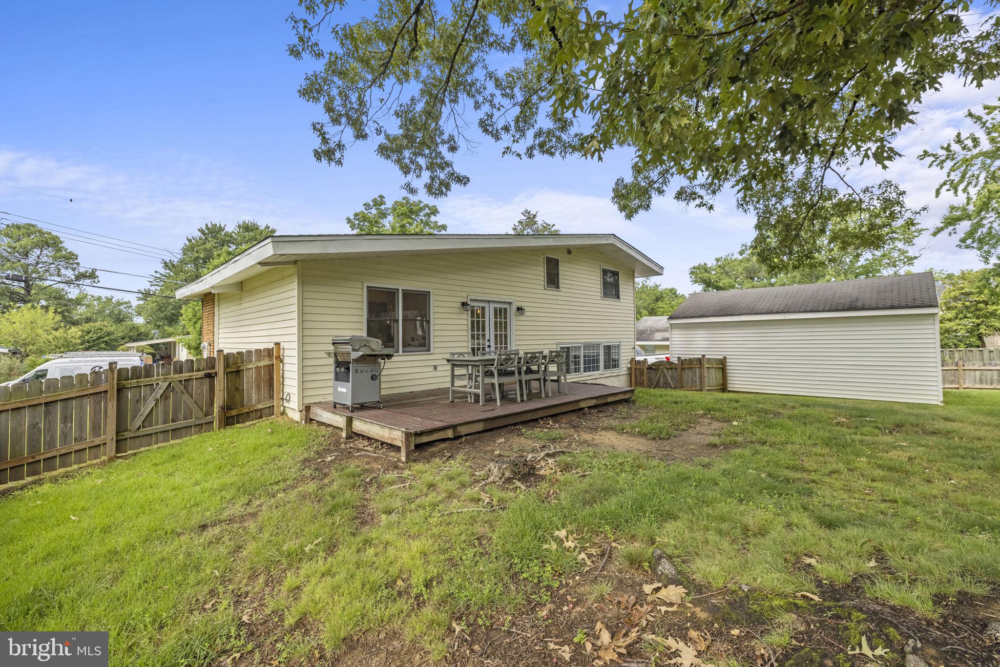 RIDGE VIEW ESTATES - Residential