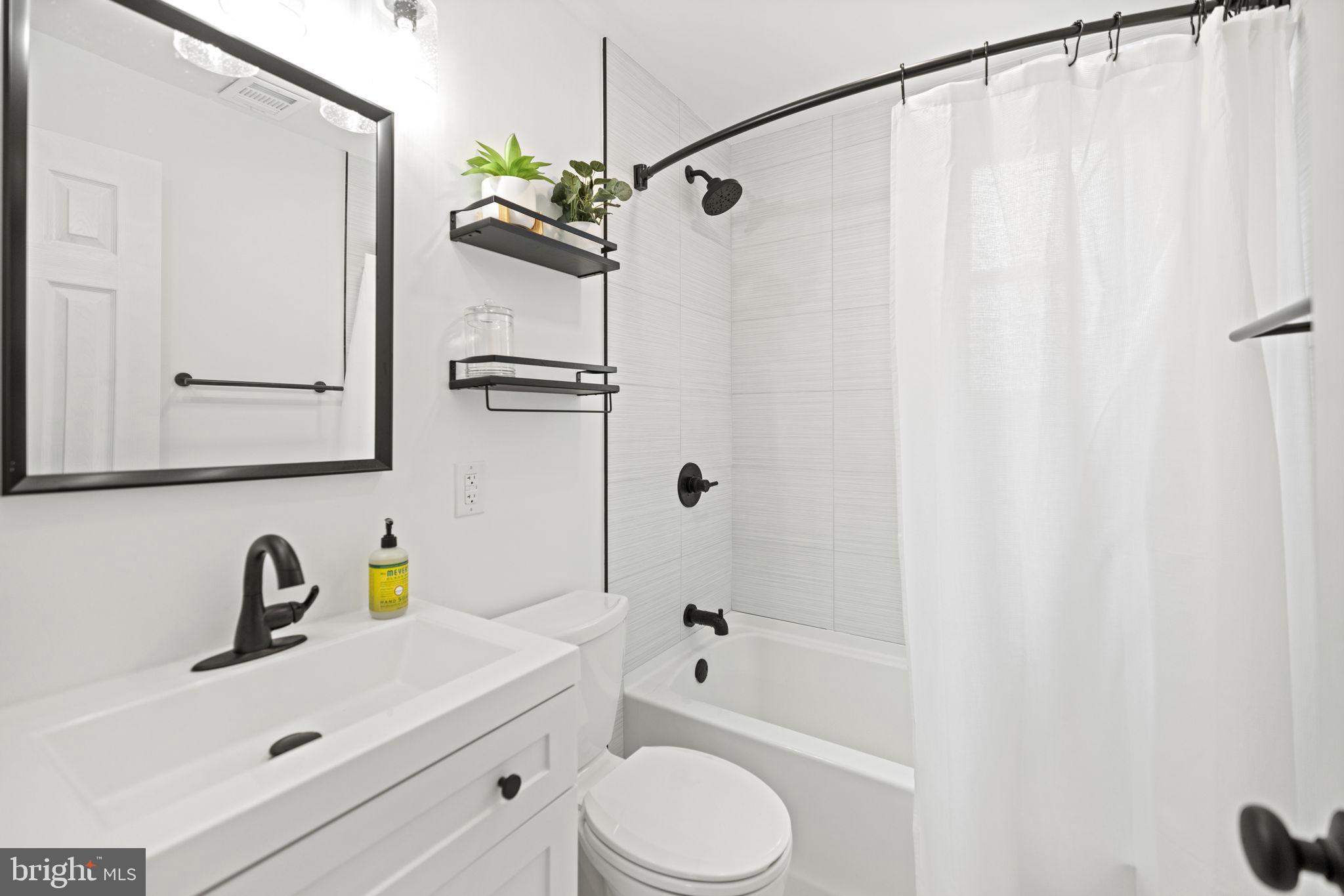 RIDGE VIEW ESTATES - Residential