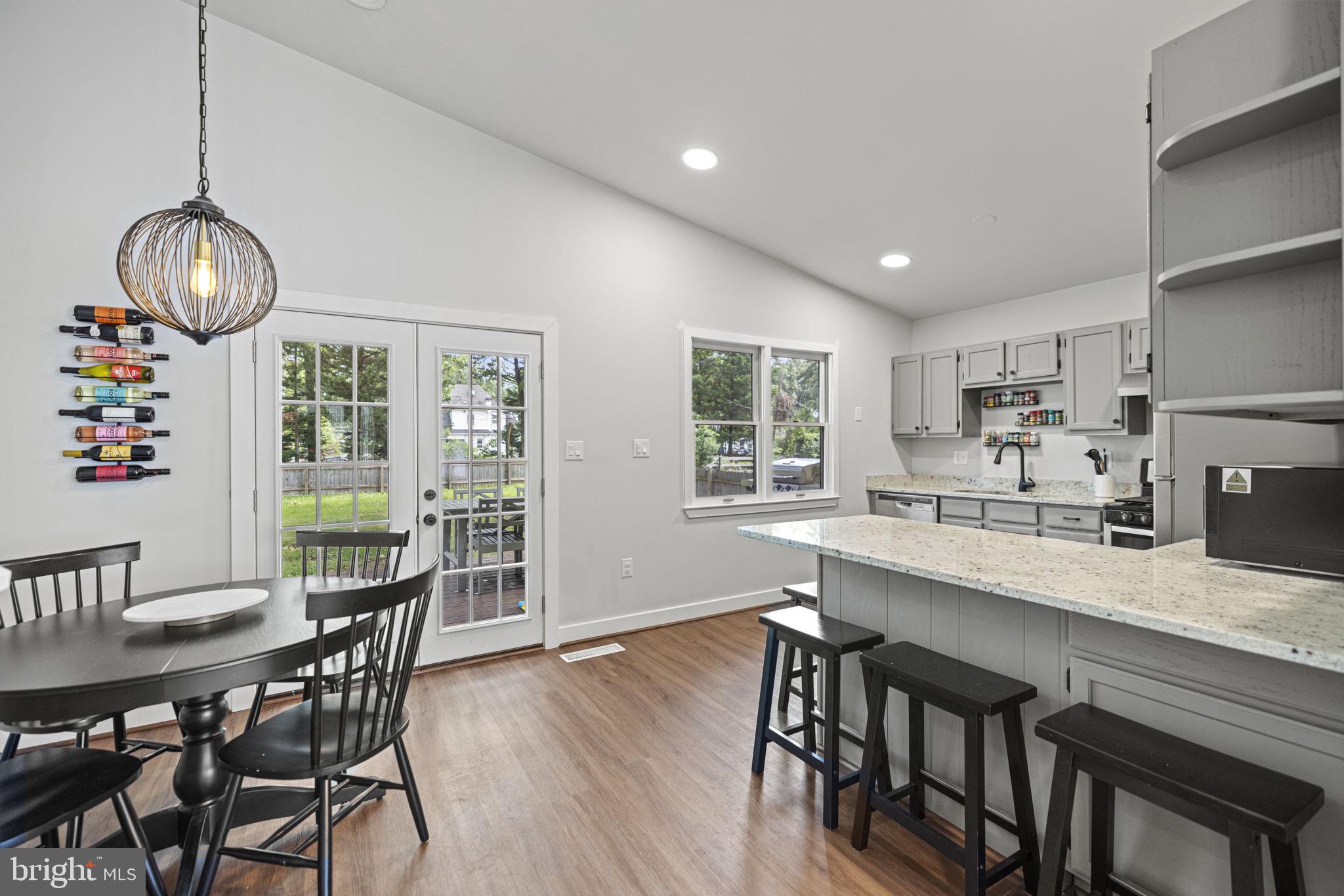 RIDGE VIEW ESTATES - Residential