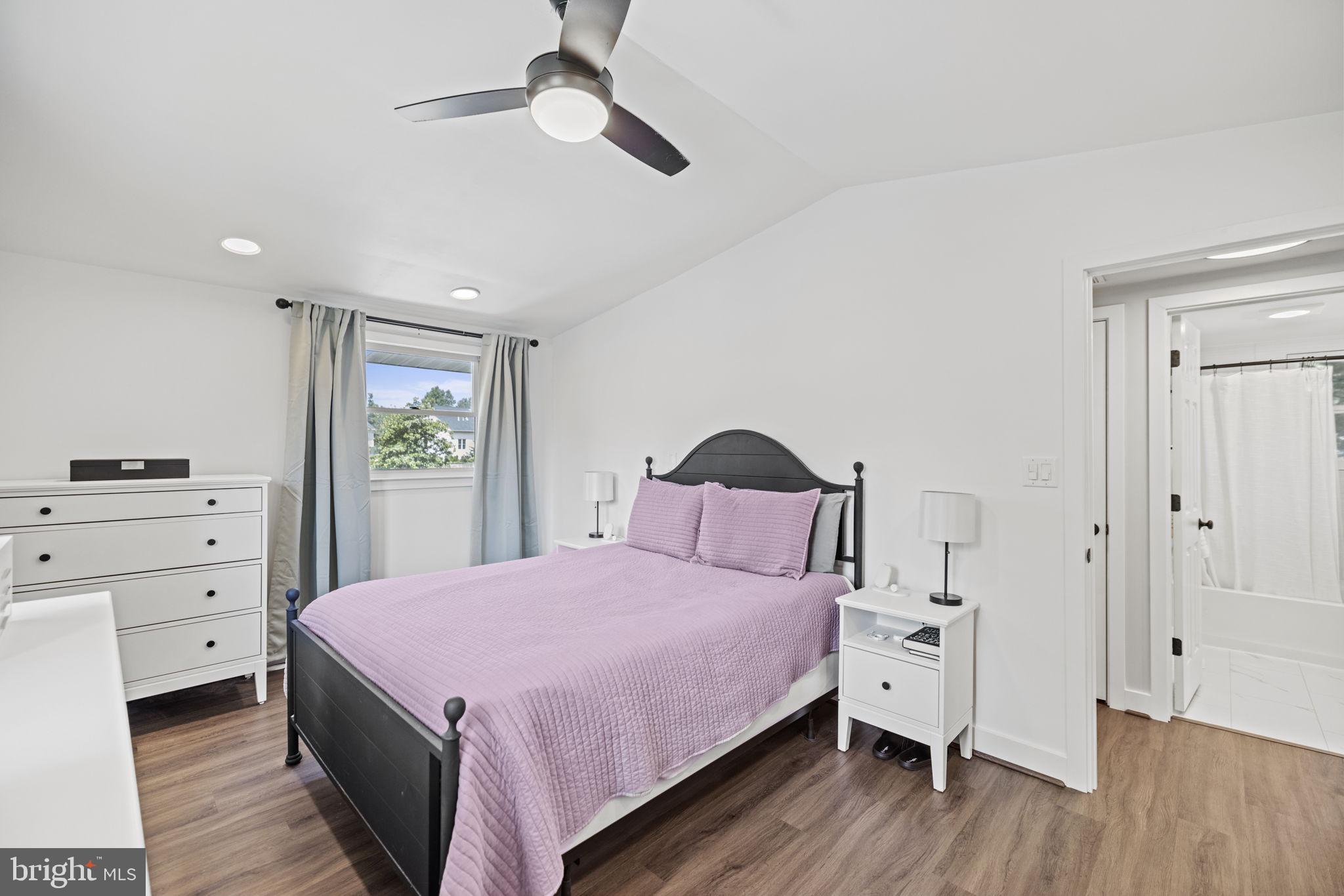 RIDGE VIEW ESTATES - Residential