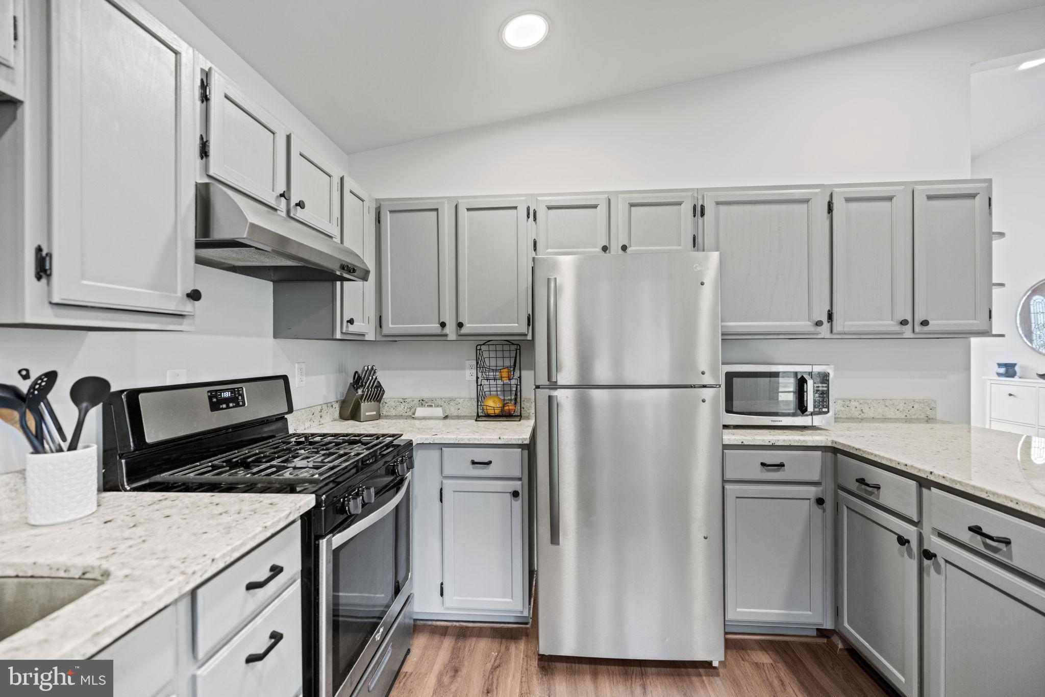 RIDGE VIEW ESTATES - Residential