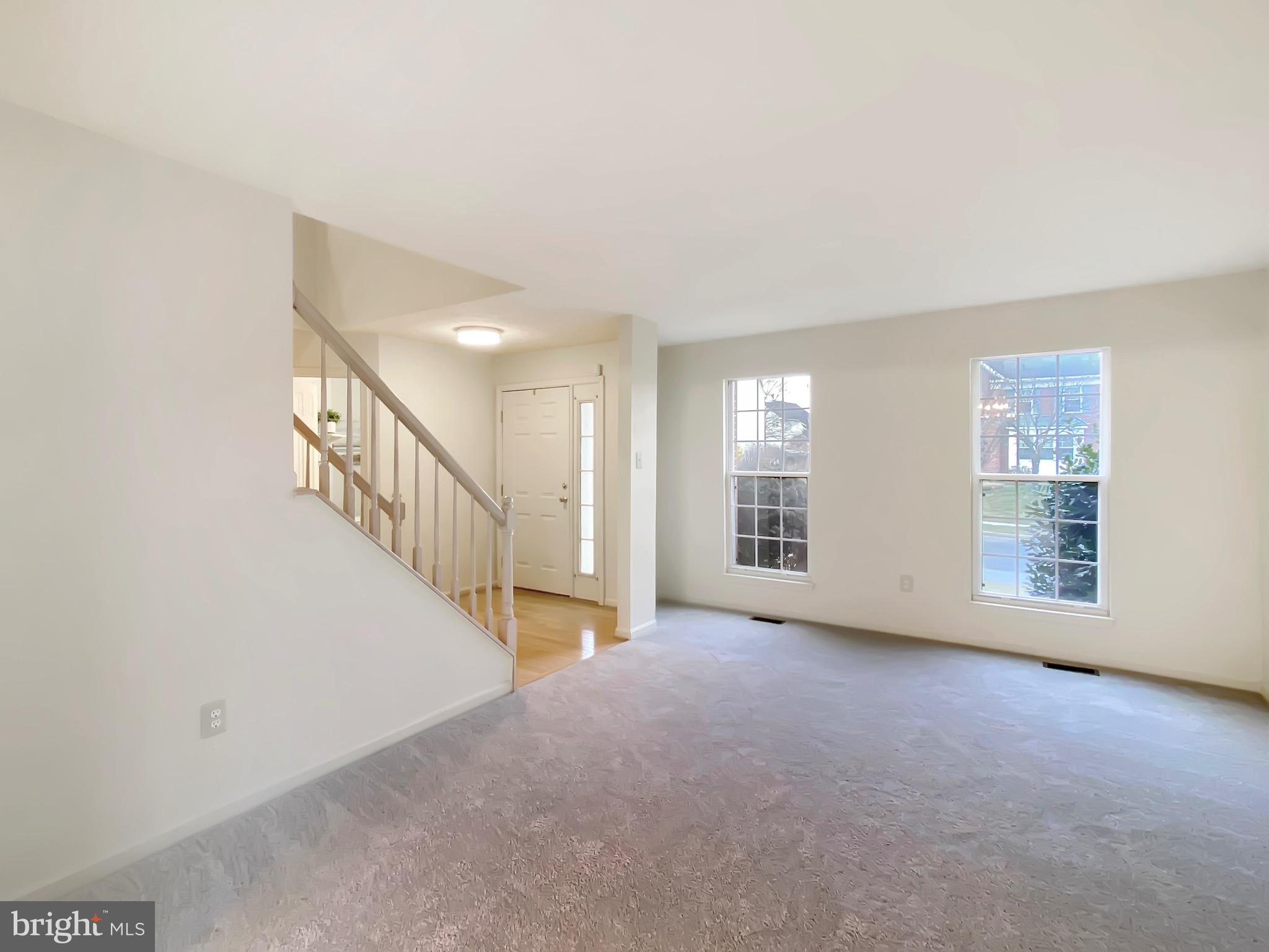 EMERALD FARM - Residential