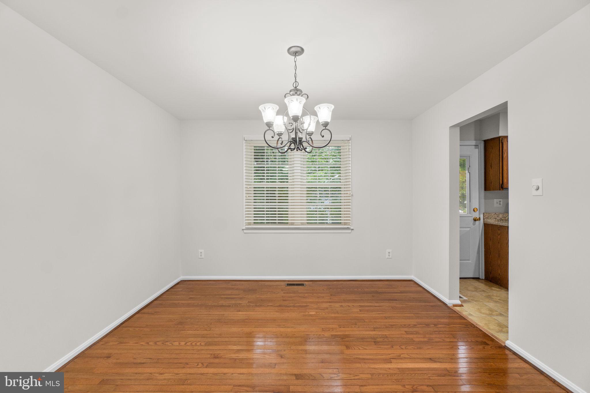 VILLAGE OF LONG REACH - Residential