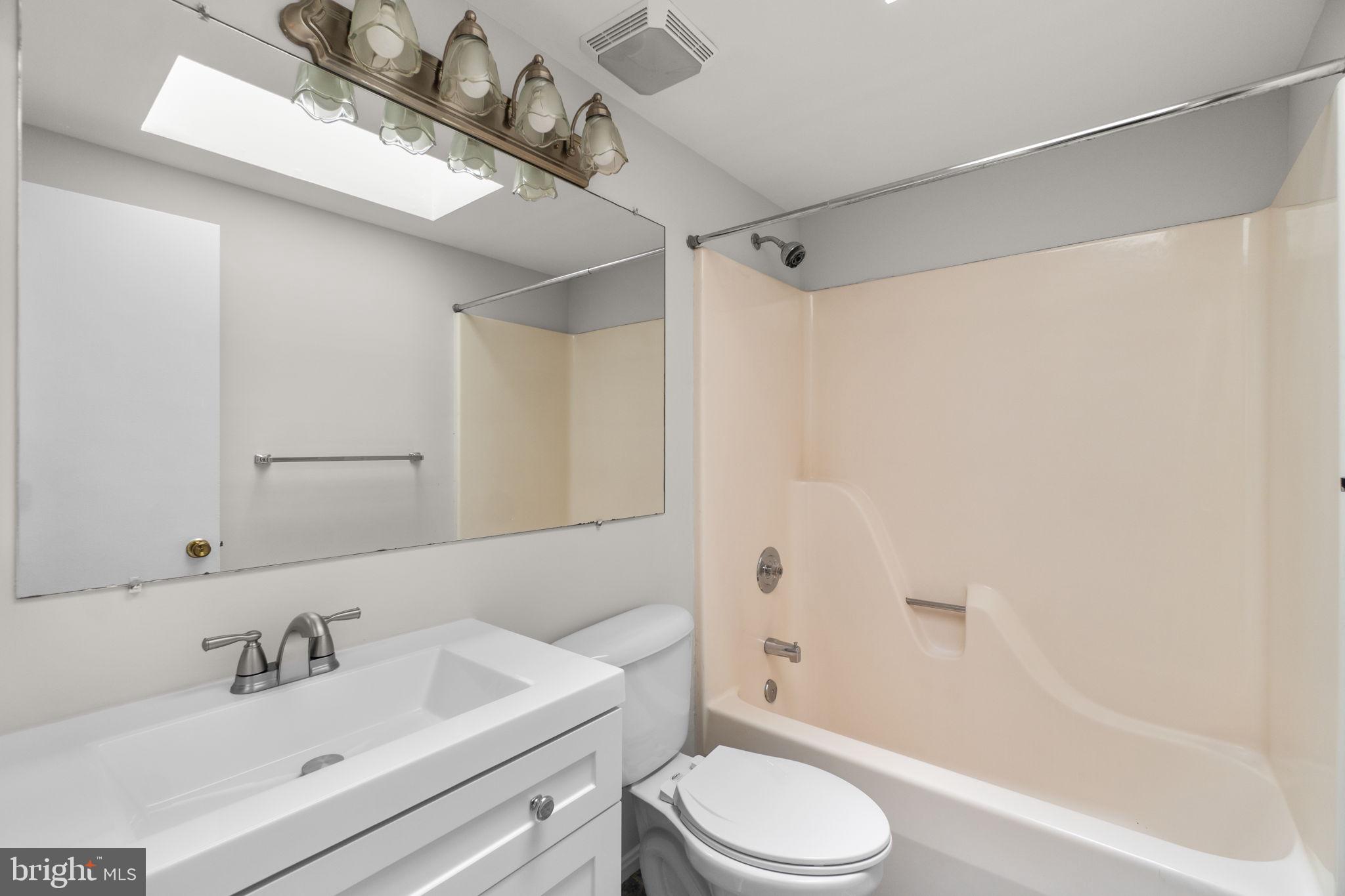 VILLAGE OF LONG REACH - Residential