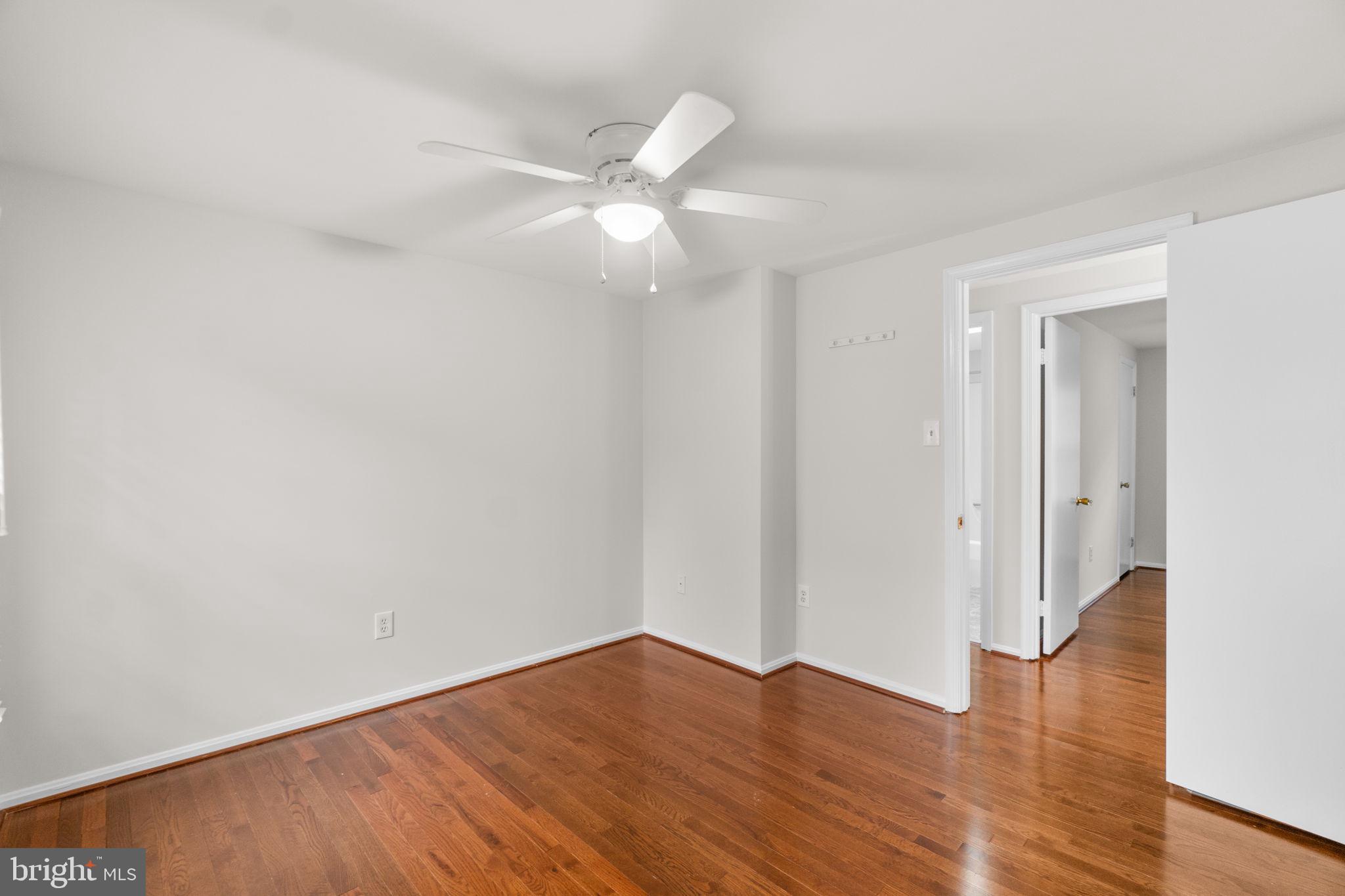 VILLAGE OF LONG REACH - Residential