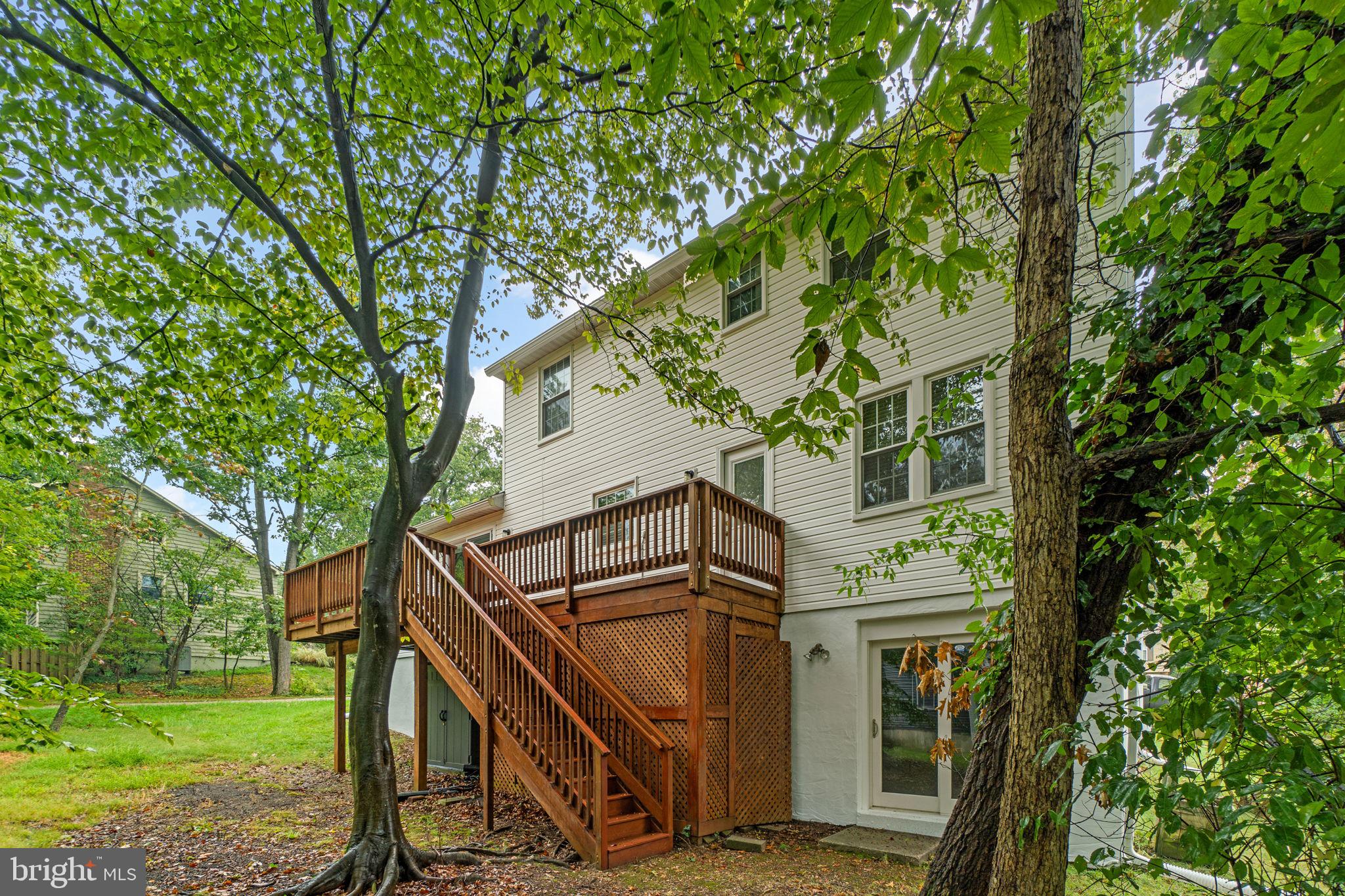 VILLAGE OF LONG REACH - Residential