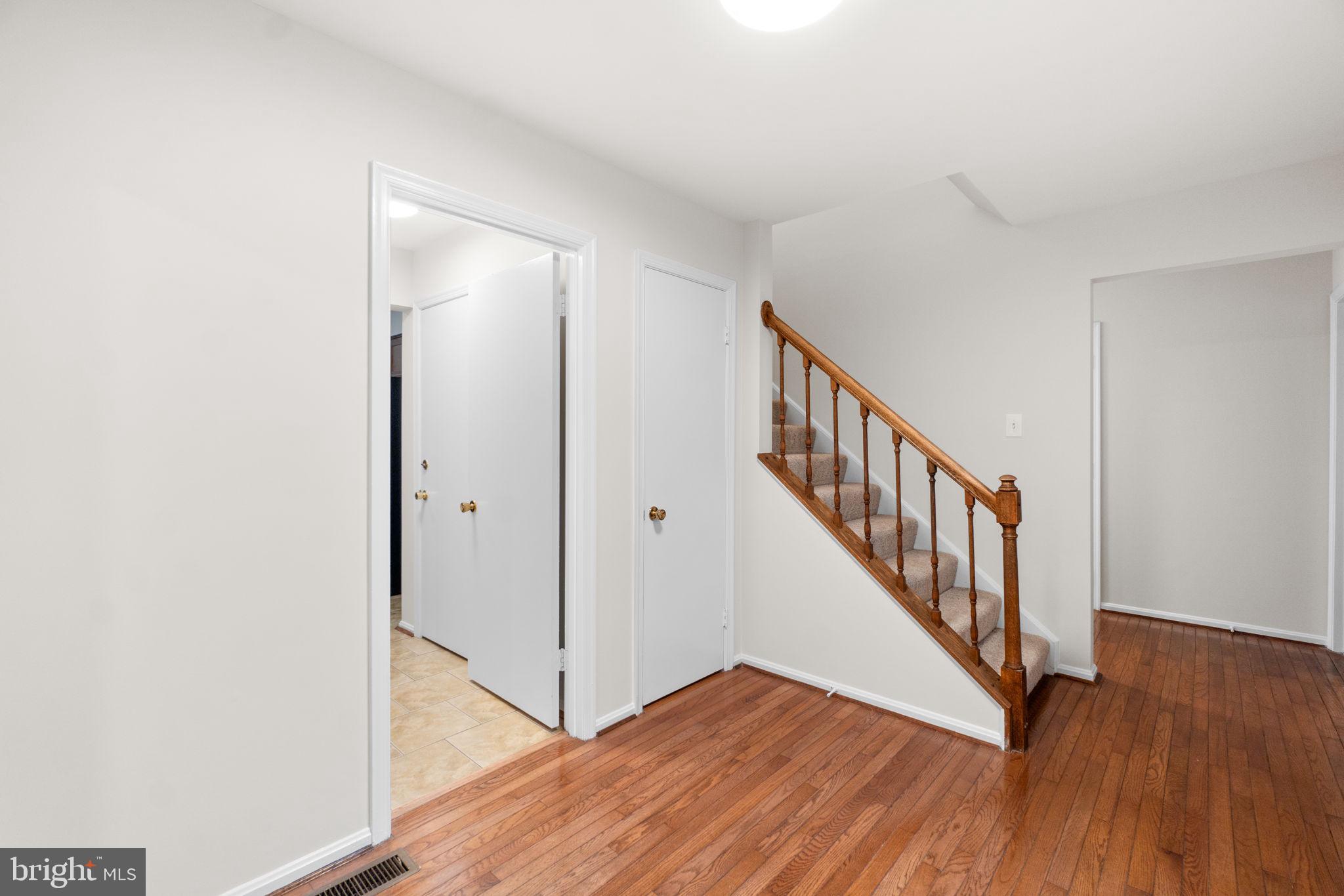 VILLAGE OF LONG REACH - Residential