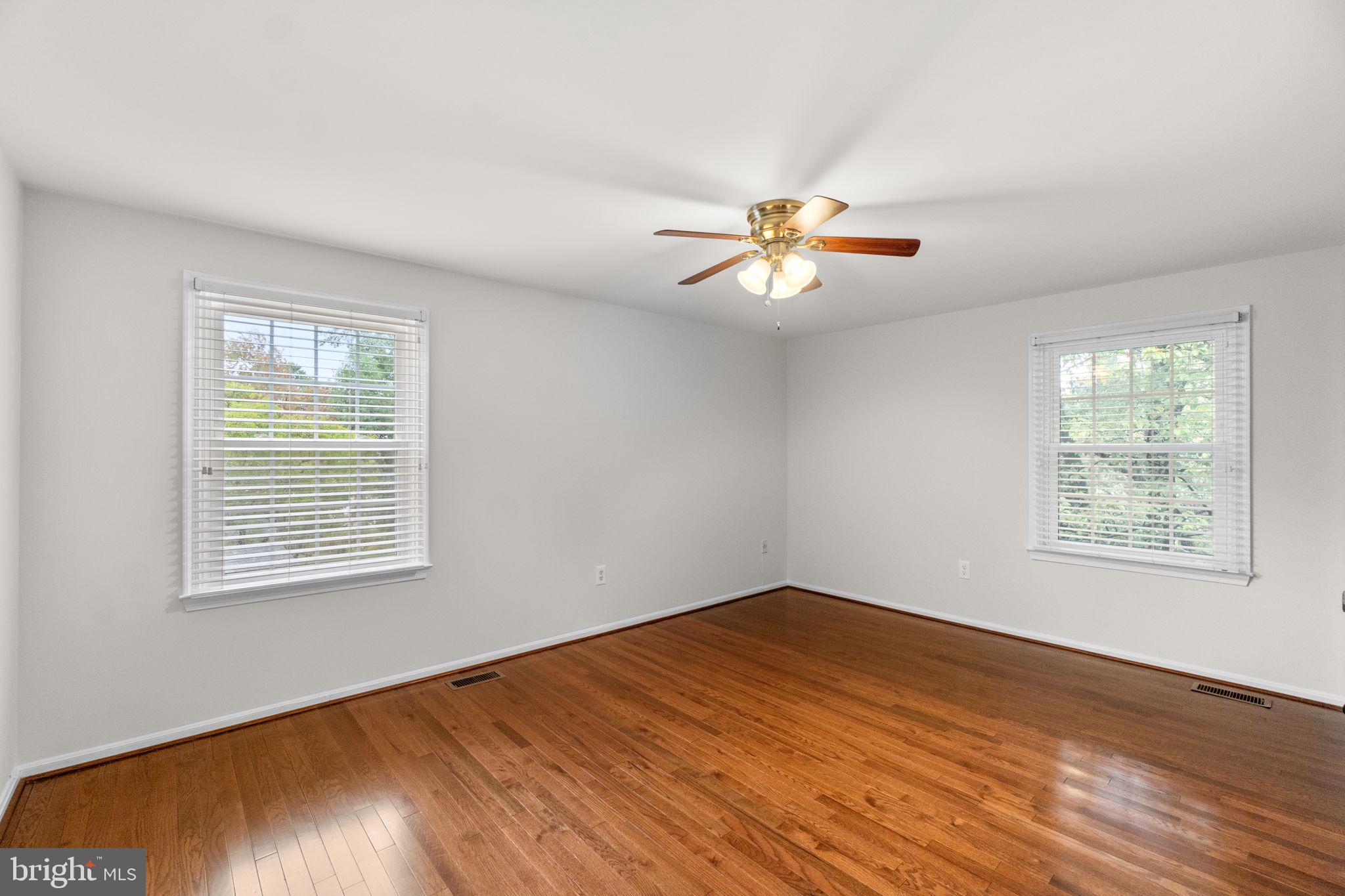 VILLAGE OF LONG REACH - Residential