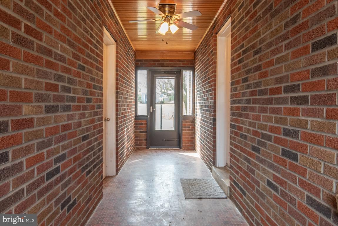 QUARRYVILLE BOROUGH - Residential
