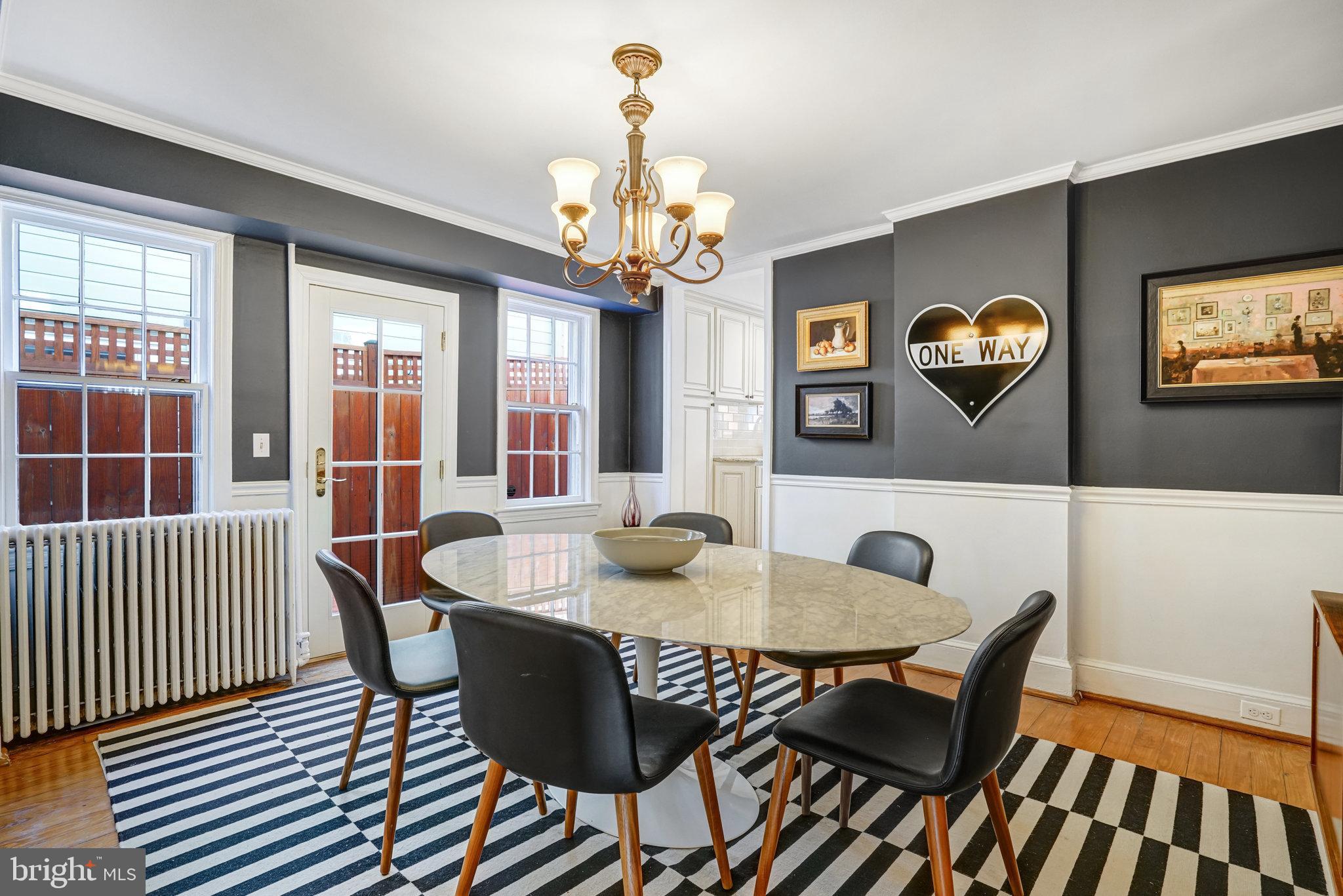 OLD TOWN ALEXANDRIA - Residential