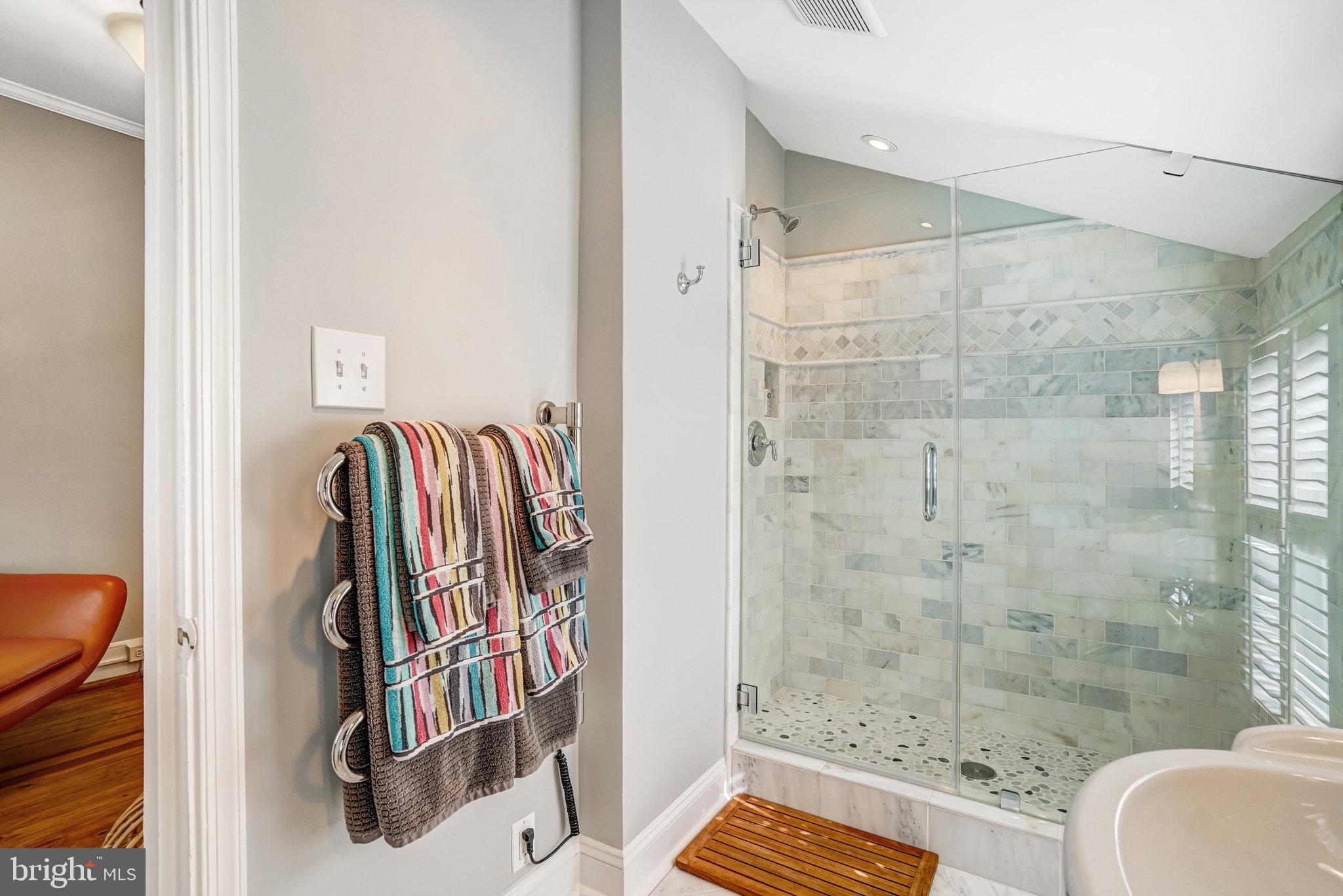 OLD TOWN ALEXANDRIA - Residential