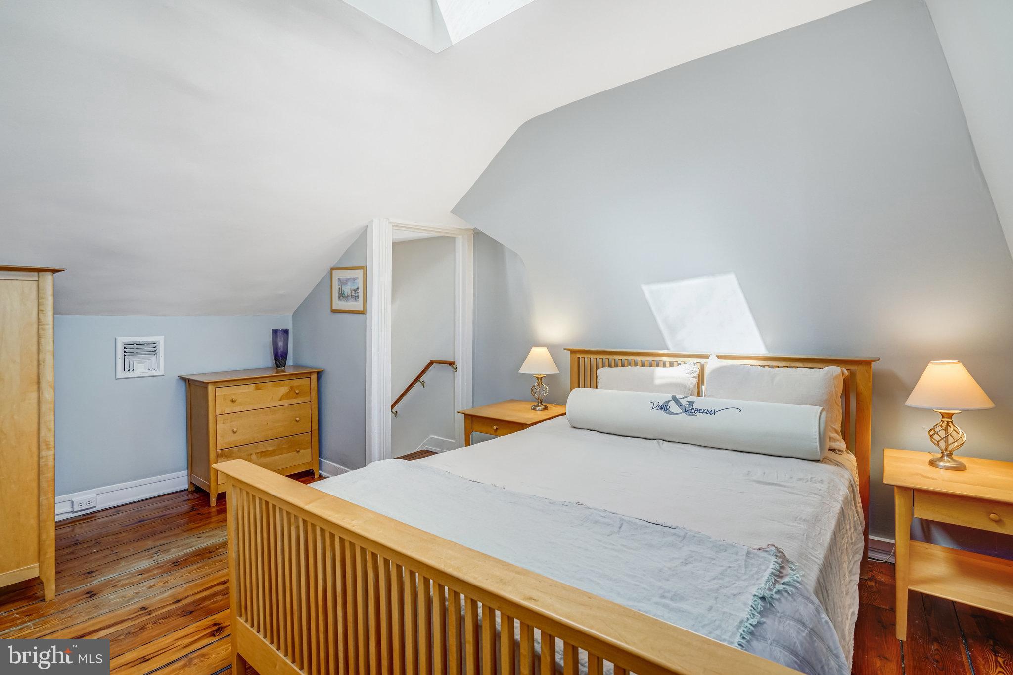 OLD TOWN ALEXANDRIA - Residential