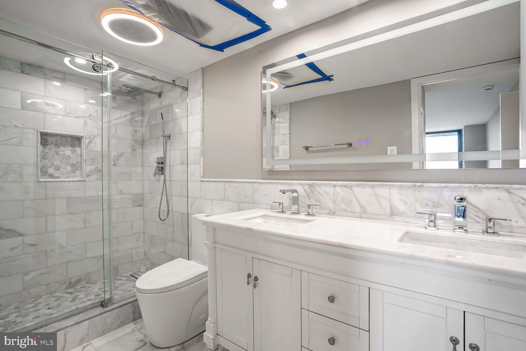 OLD TOWN ALEXANDRIA - Residential