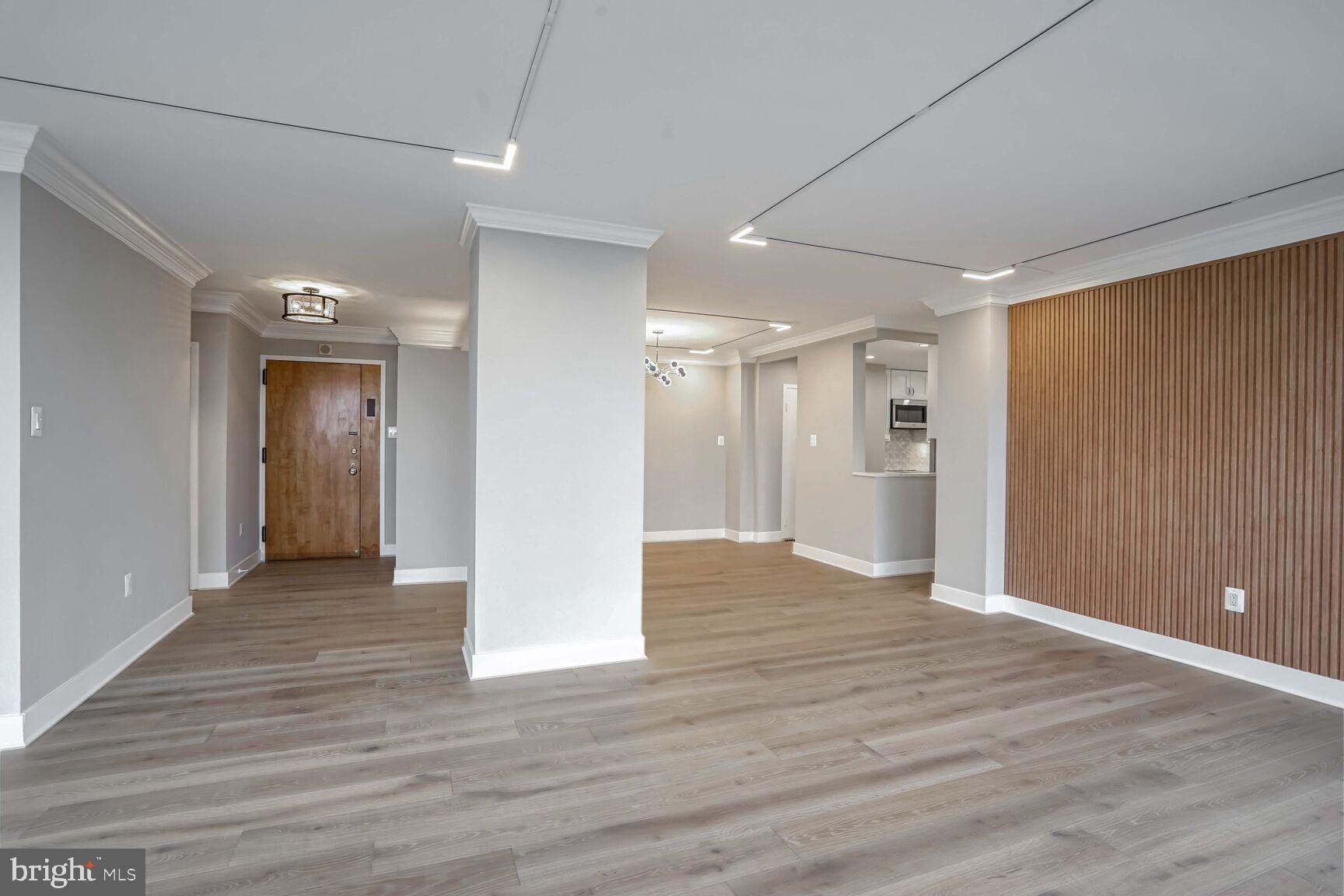 OLD TOWN ALEXANDRIA - Residential