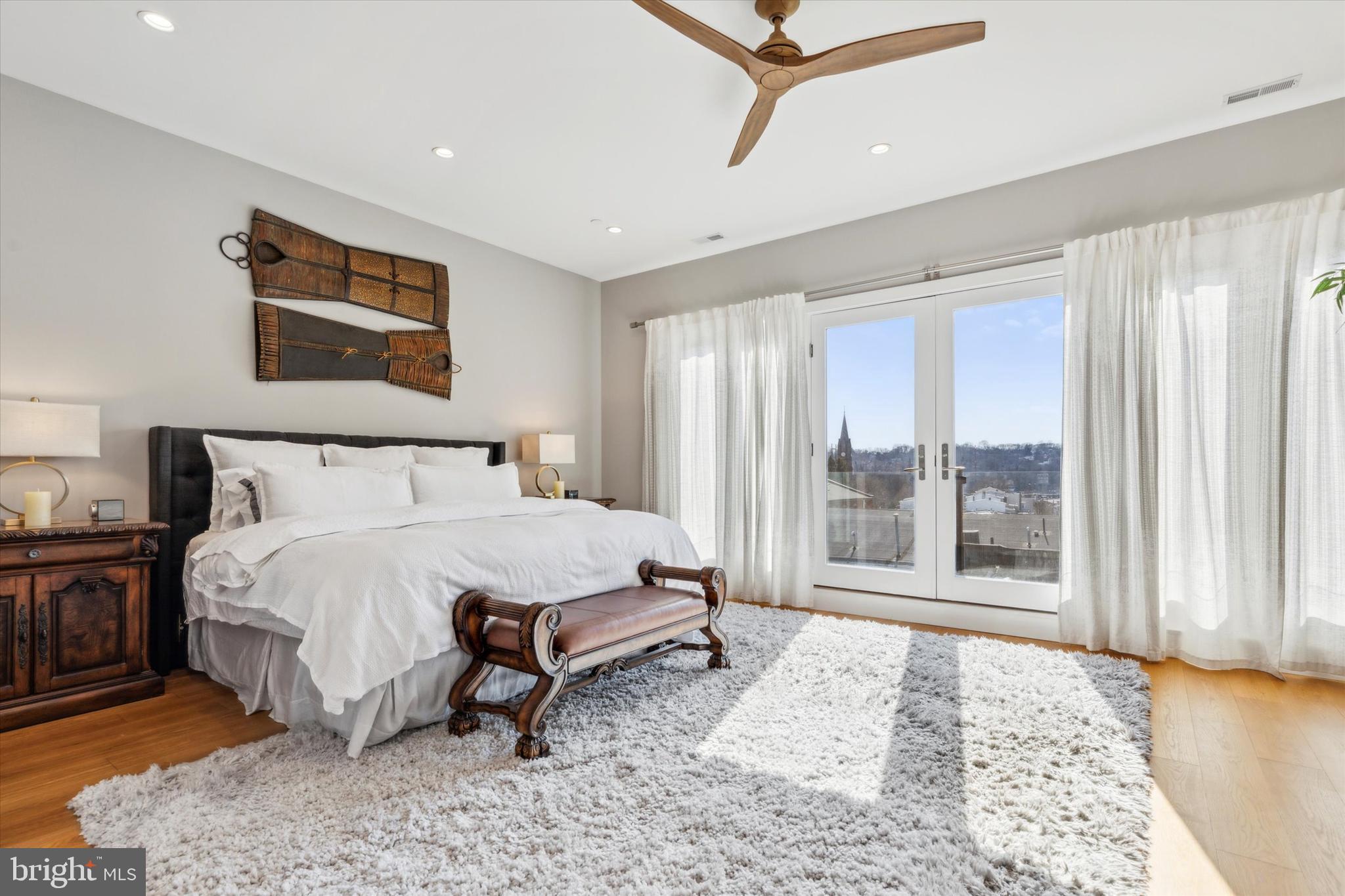 MANAYUNK - Residential