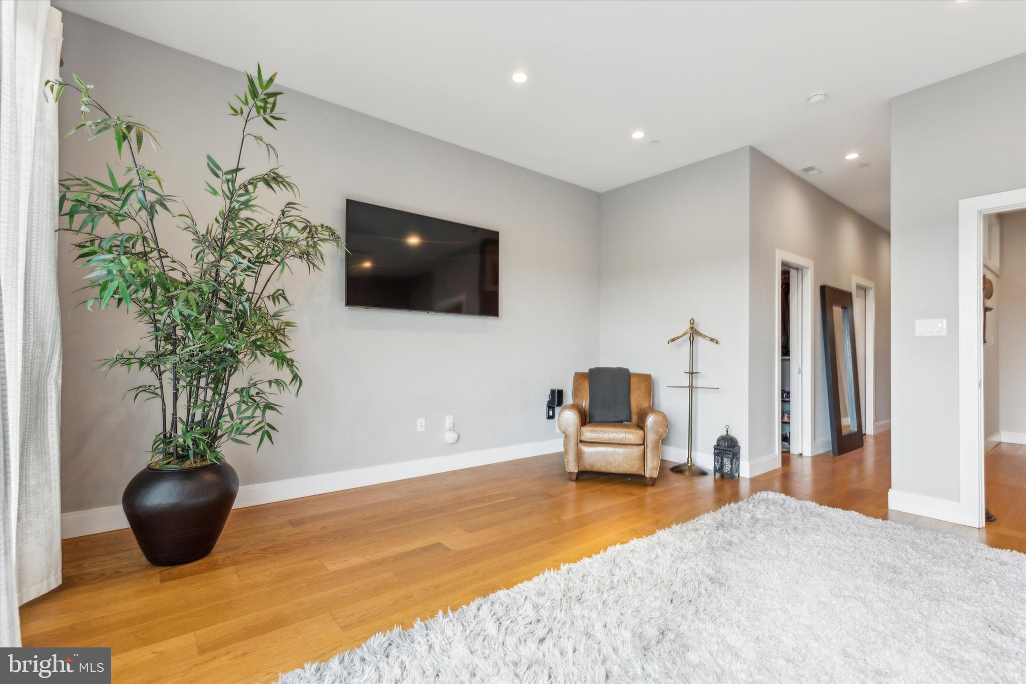 MANAYUNK - Residential