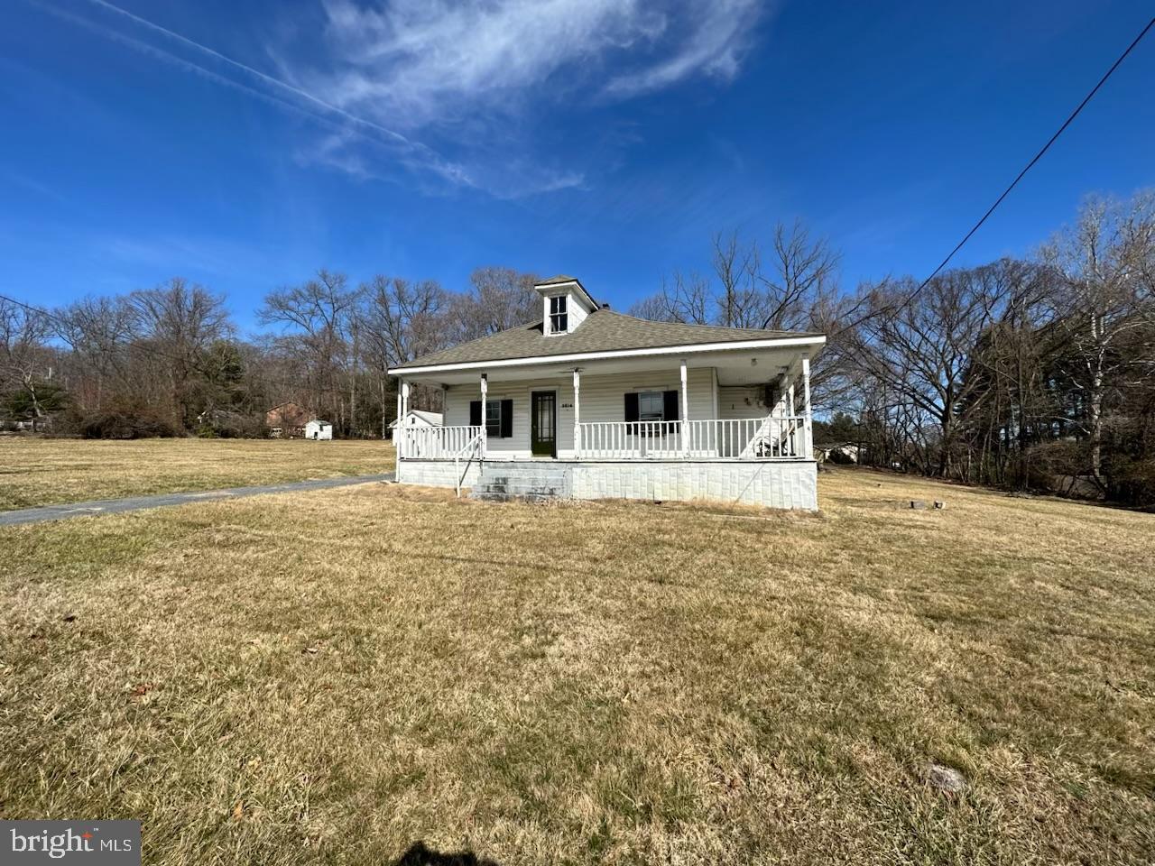 9814 HALL ROAD