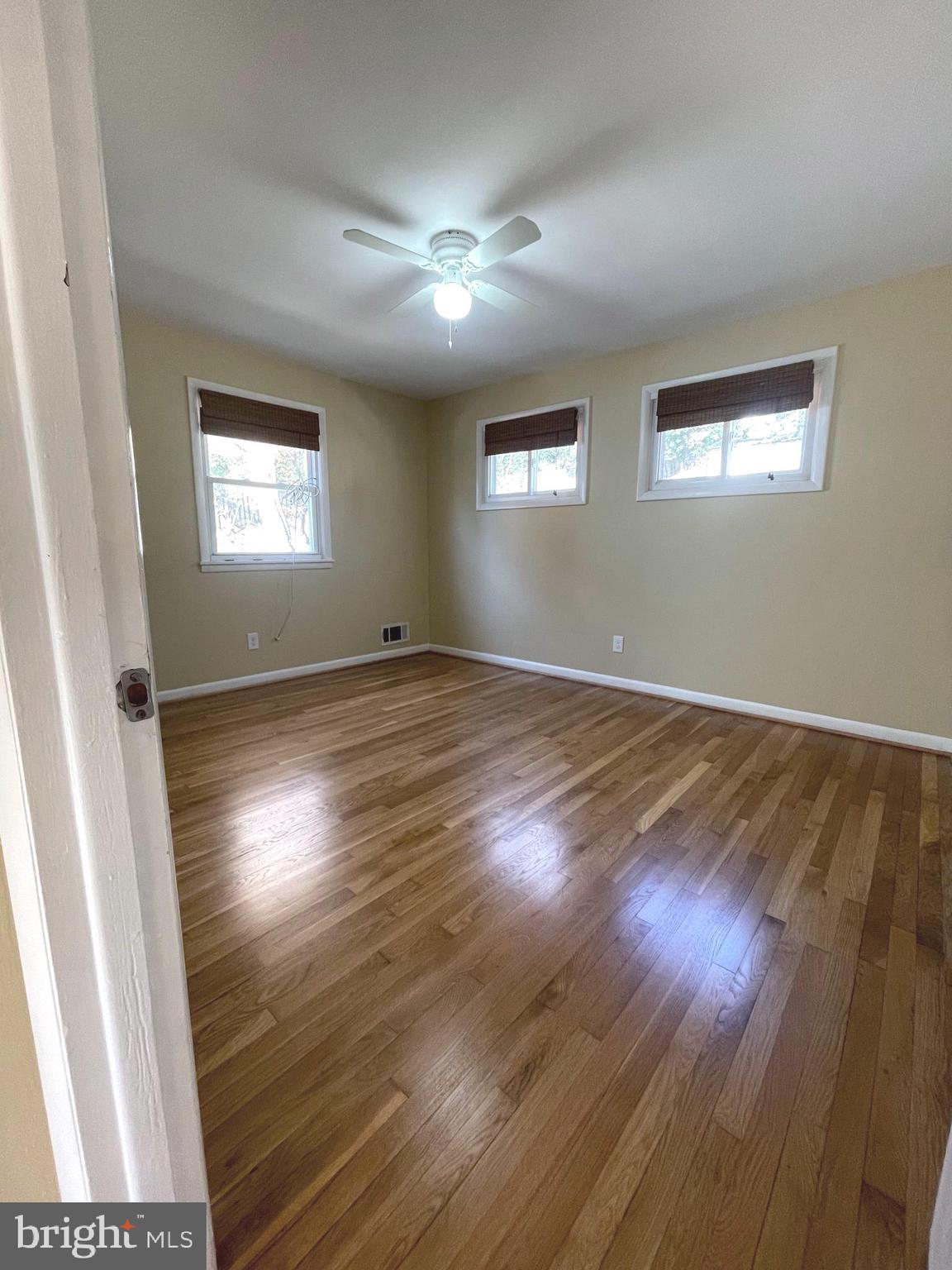 KENSINGTON HEIGHTS - Residential Lease