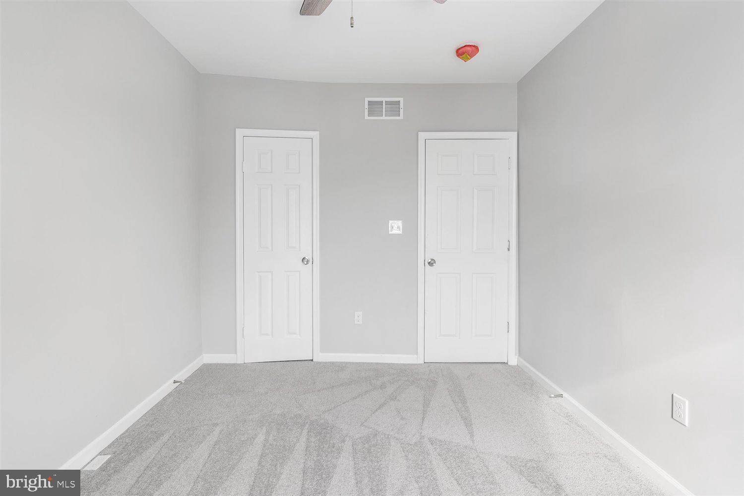 MONTEBELLO - Residential