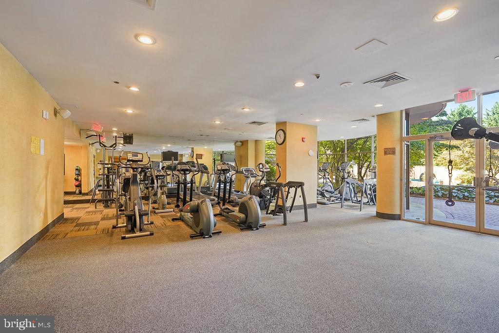 GROSVENOR PARK - Residential