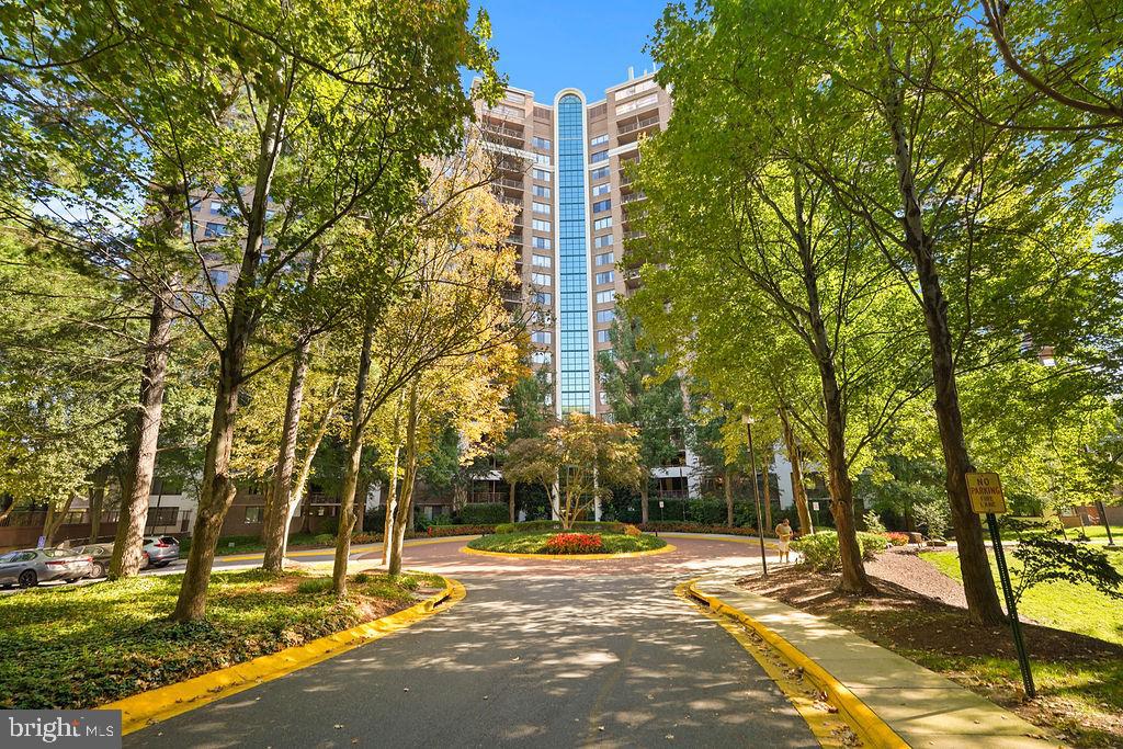 GROSVENOR PARK - Residential