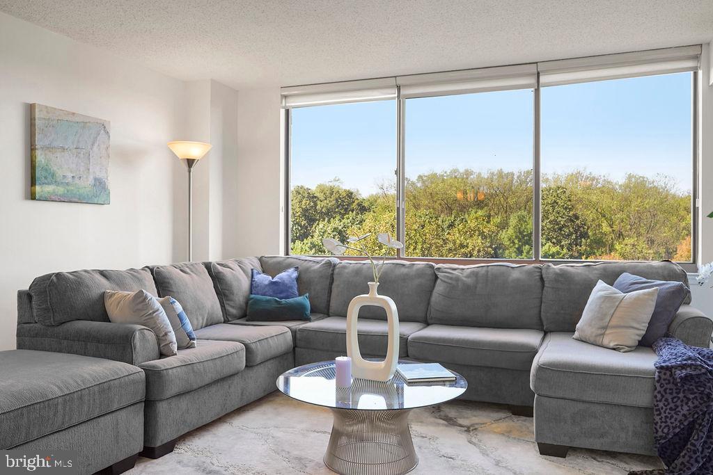 GROSVENOR PARK - Residential