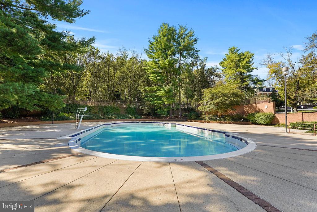 GROSVENOR PARK - Residential