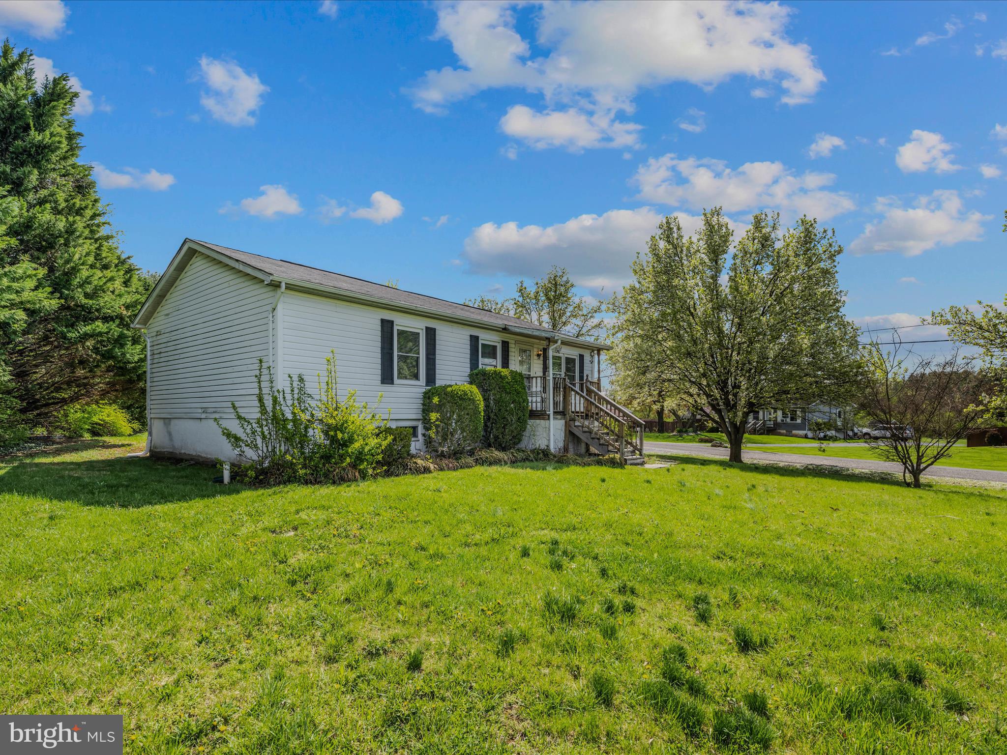 74 JASON WAY