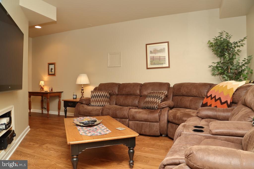 PENNS CROSSING - Residential