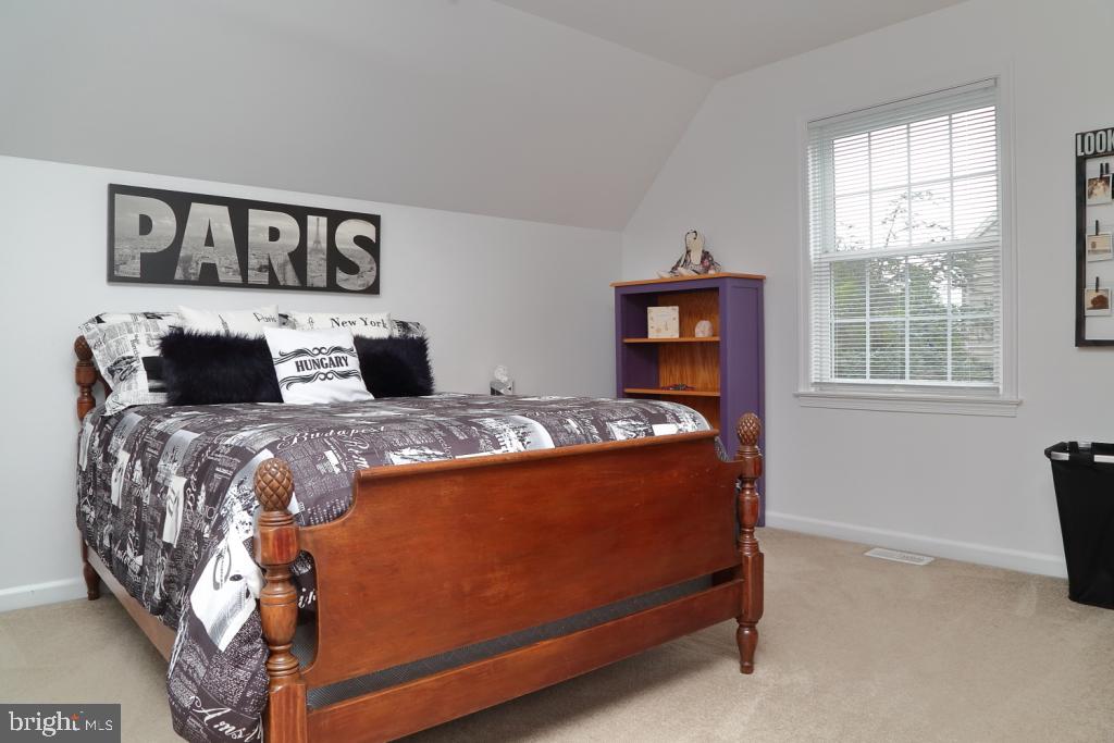 PENNS CROSSING - Residential