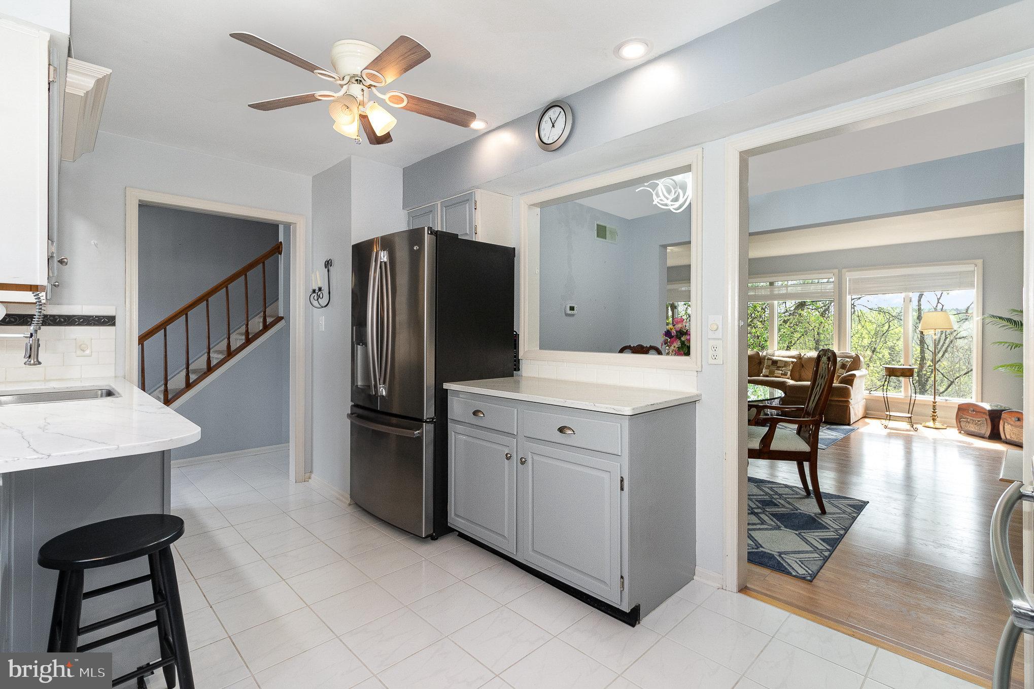 BEACON HILL - Residential